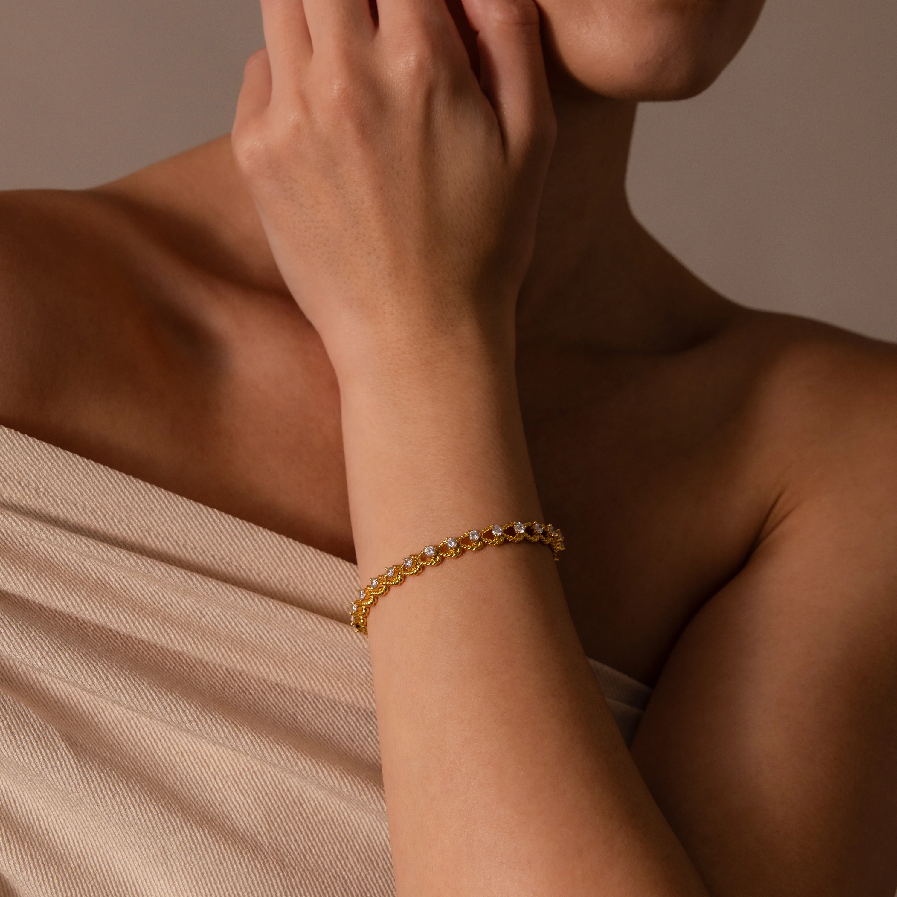 Diamond Heart Rope Bracelet - Image 7