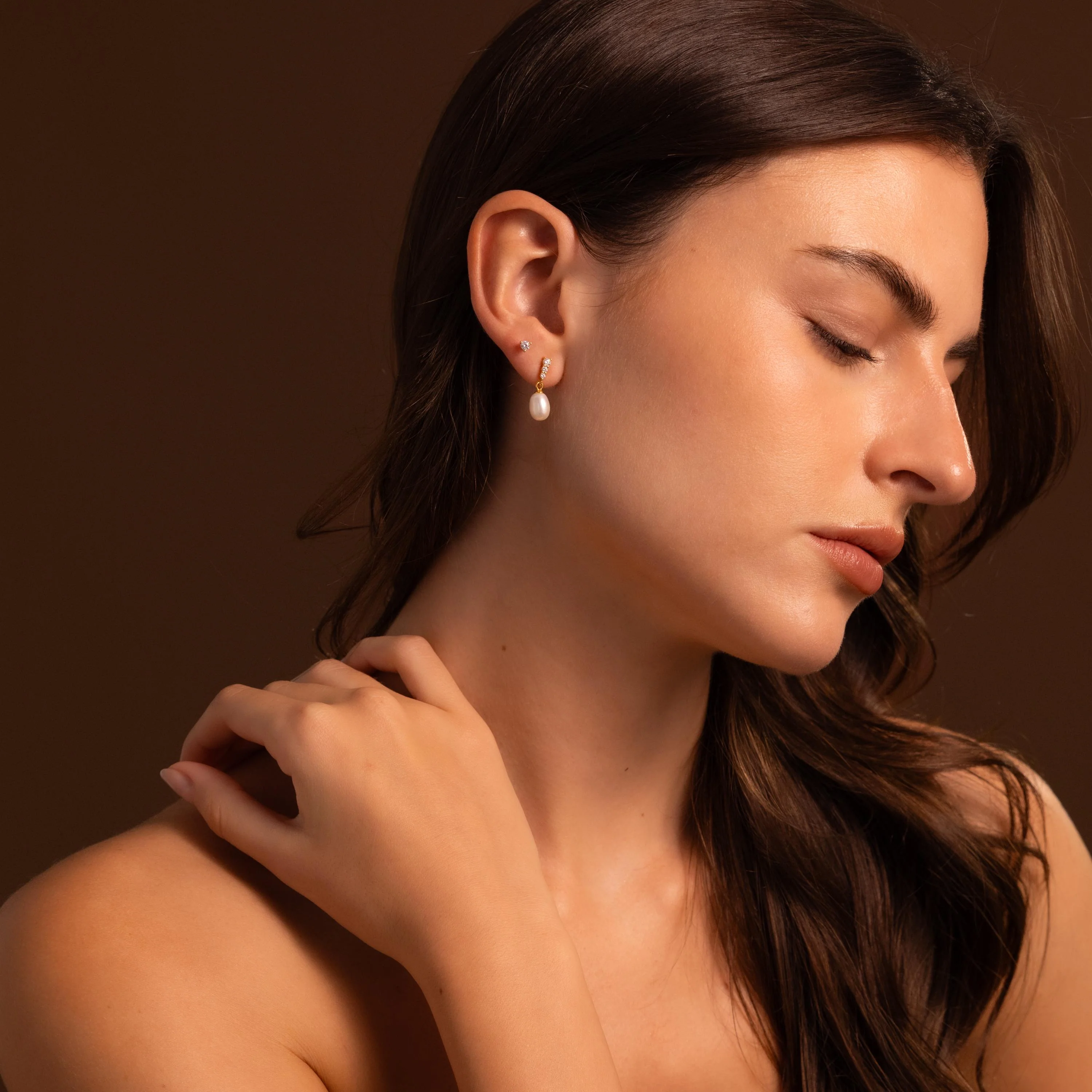 Diamond Pearl Droplet Earrings in 18K Gold - Image 4