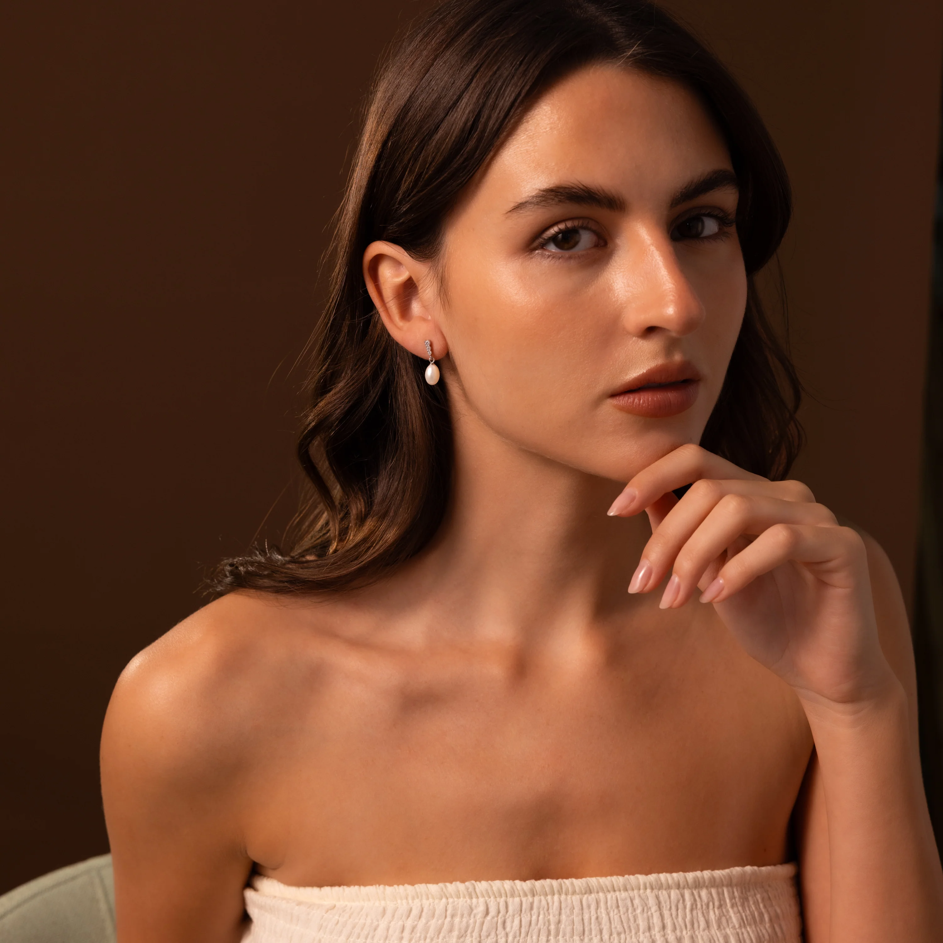 Diamond Pearl Droplet Earrings in Silver - Image 4
