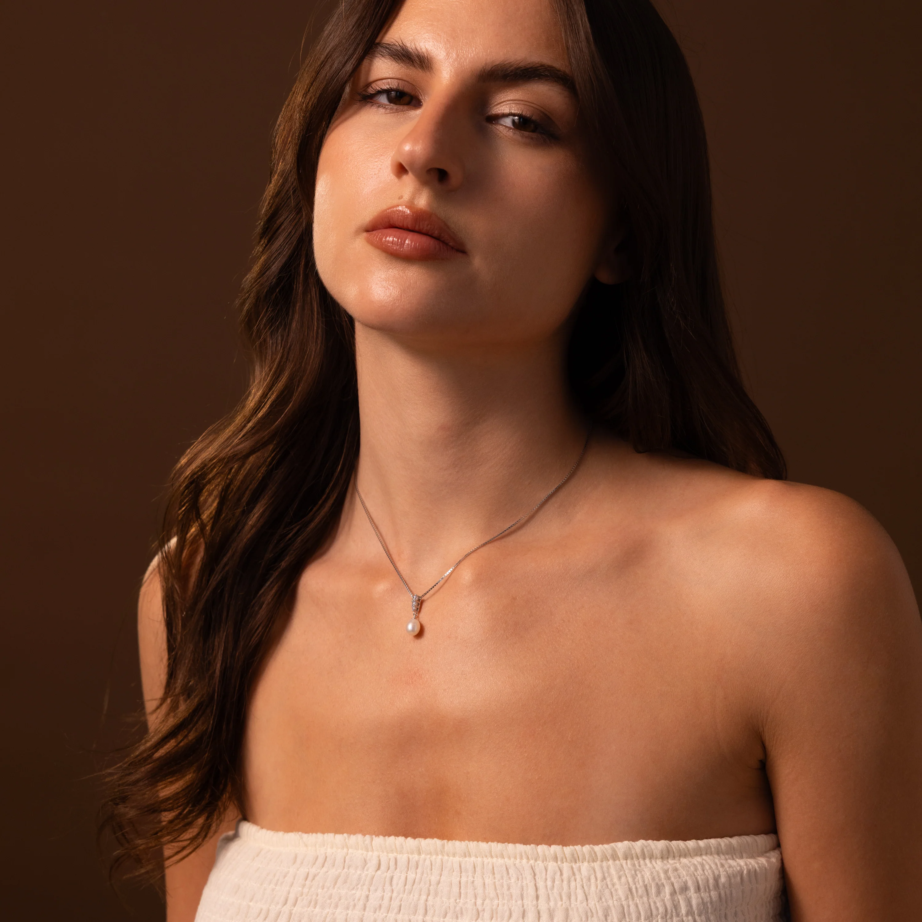 Diamond Pearl Droplet Necklace in Silver - Image 4