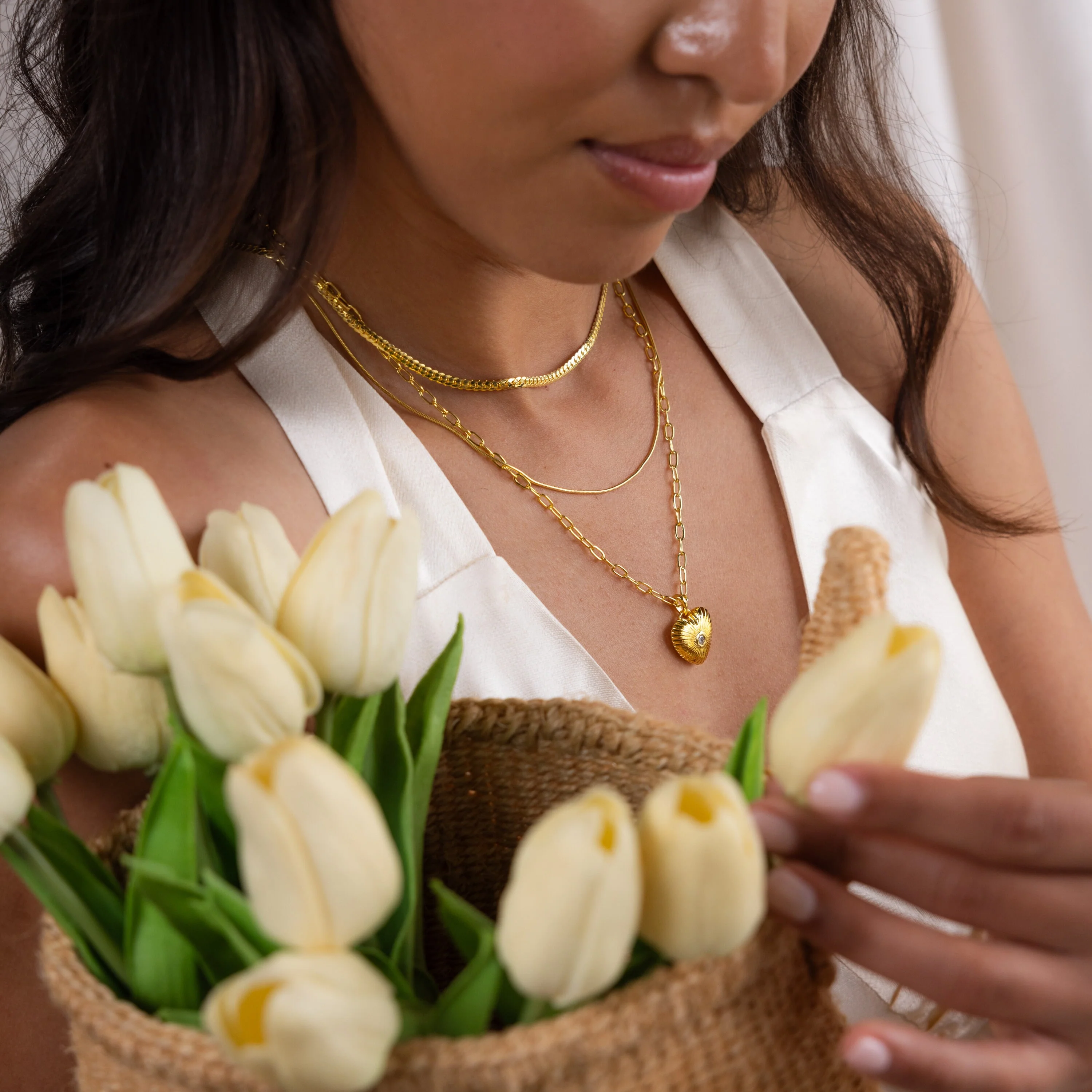 Diamond Ribbed Heart Necklace - Image 8