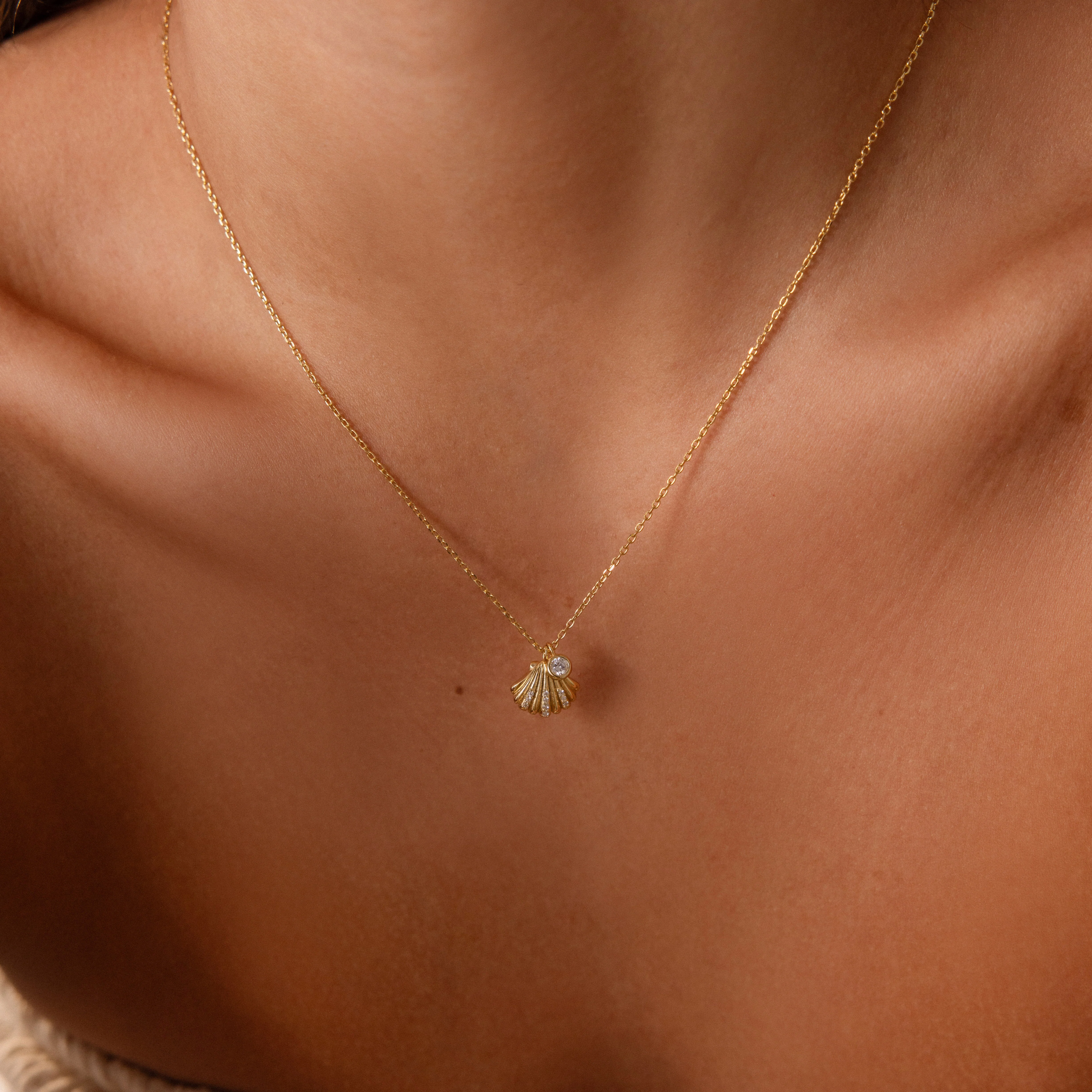 Diamond Seashell Charm Necklace in 18K Gold - Image 2