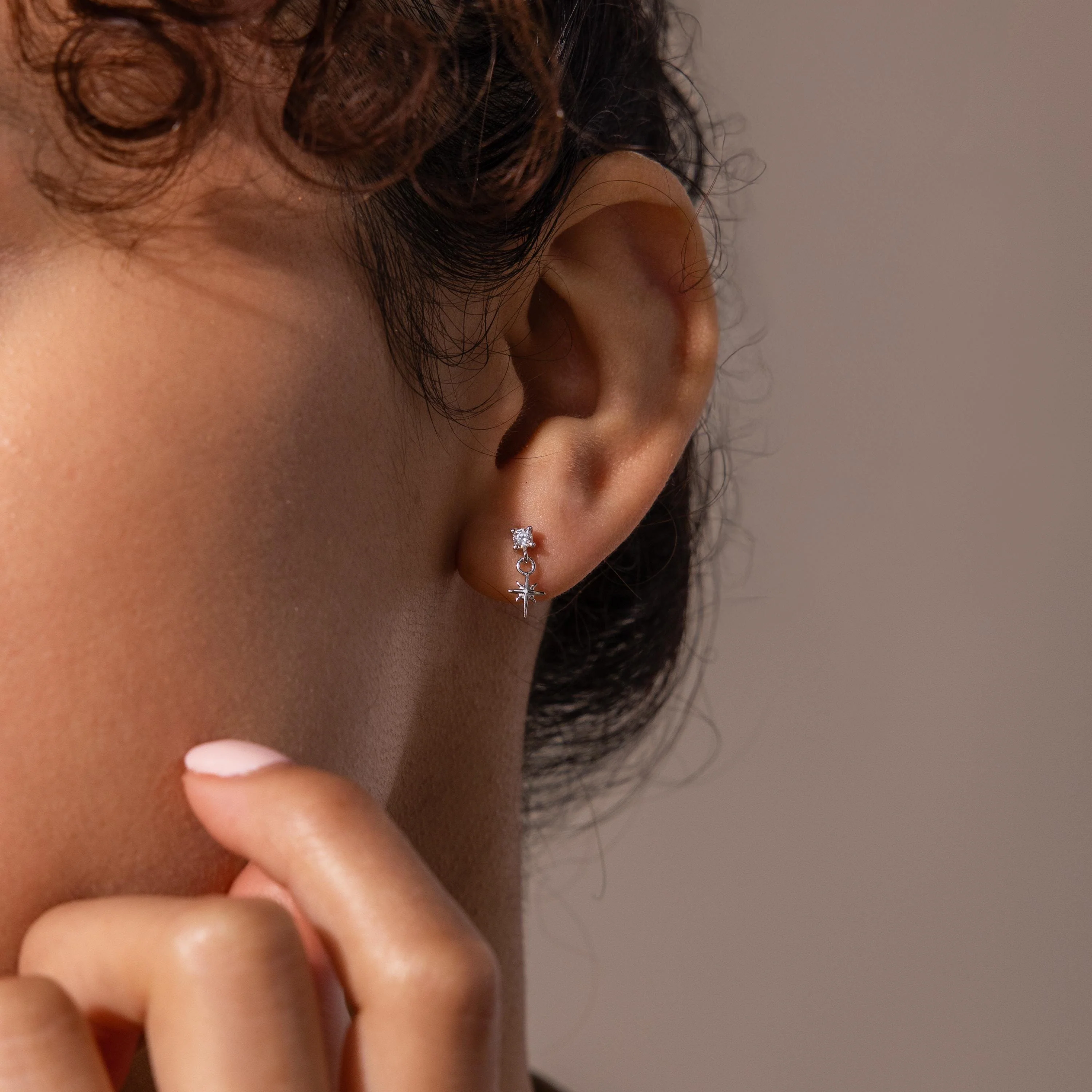 Diamond Star Flatback Studs - Image 4