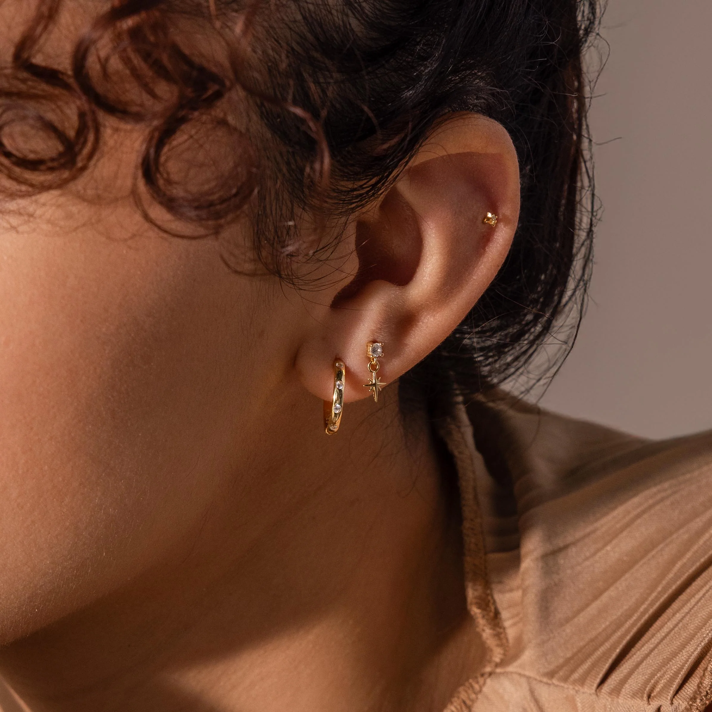 Diamond Star Flatback Studs - Image 8