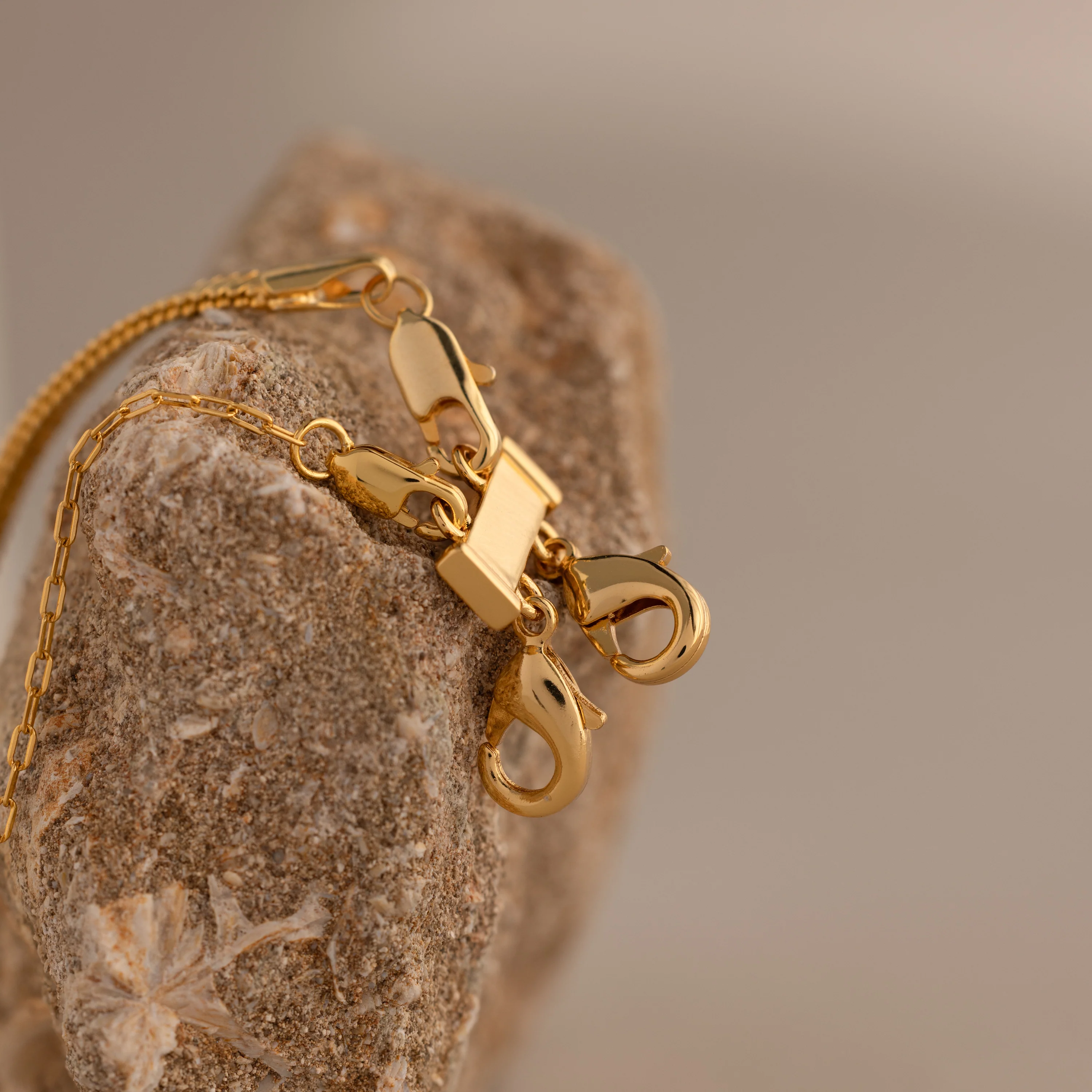 Double Layering Clasp - Image 3