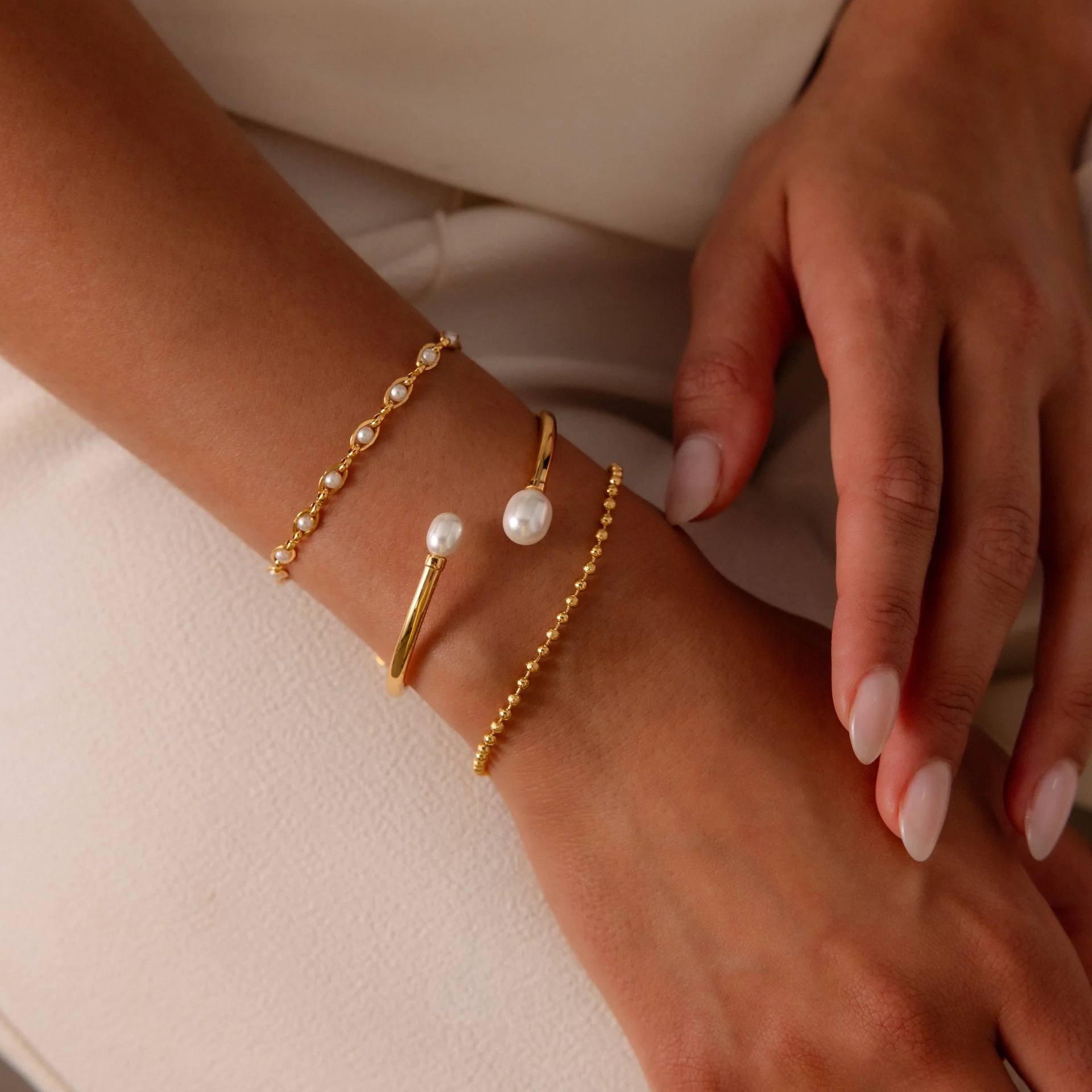 Dune Beaded Bracelet in 18K Gold - Image 6