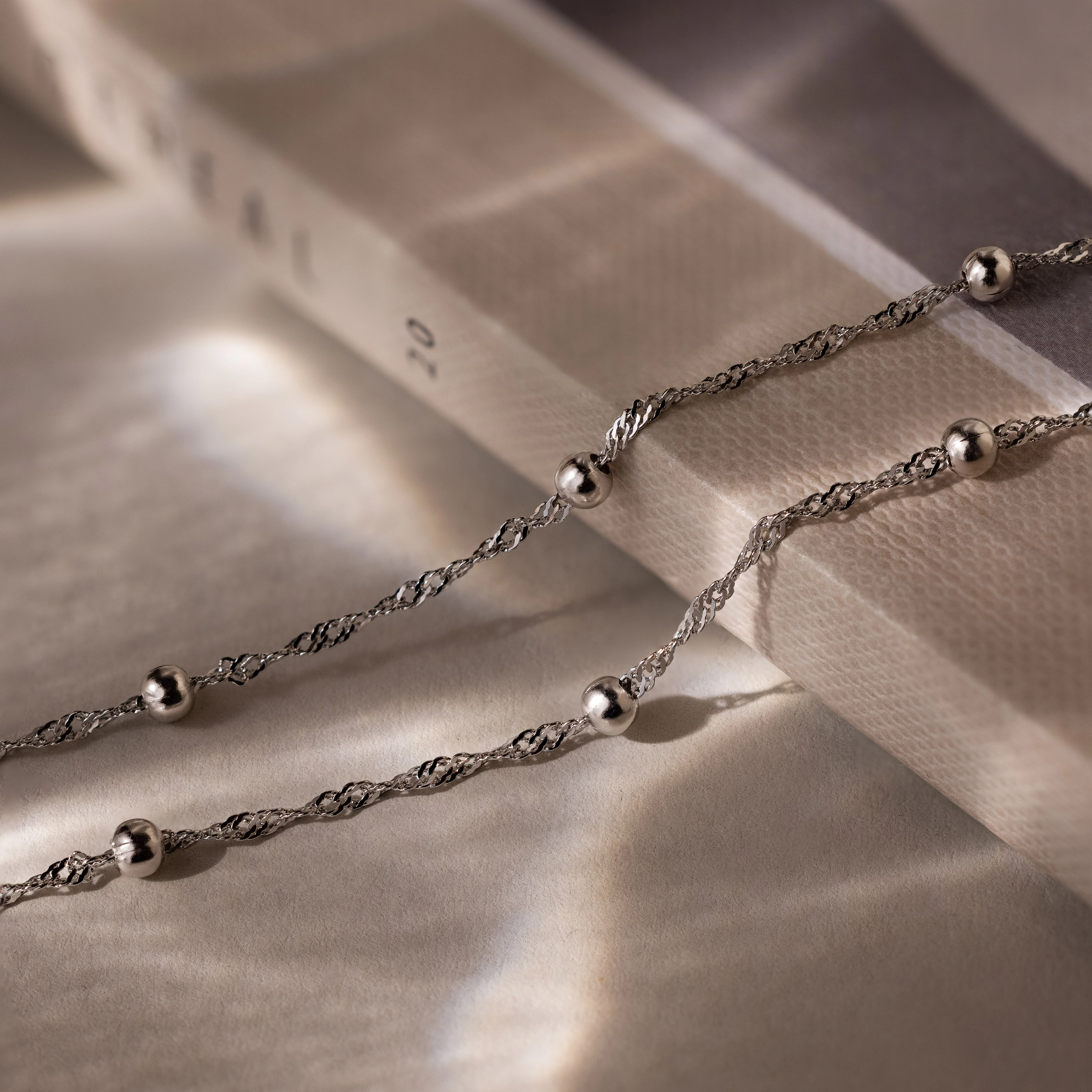 Duo Bead Chain Anklet in Silver - Image 4