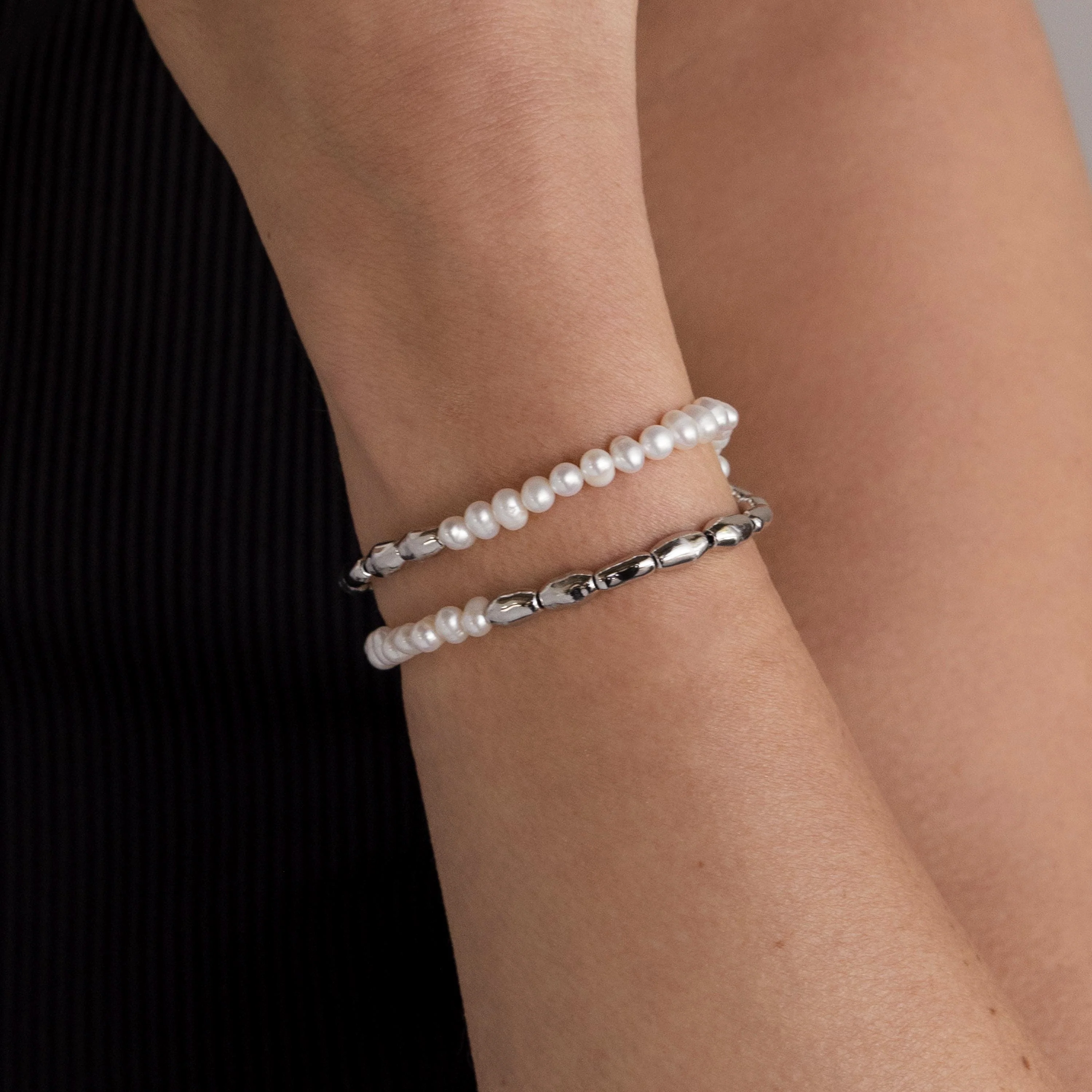 Duo Beaded Pearl Bracelet - Image 4