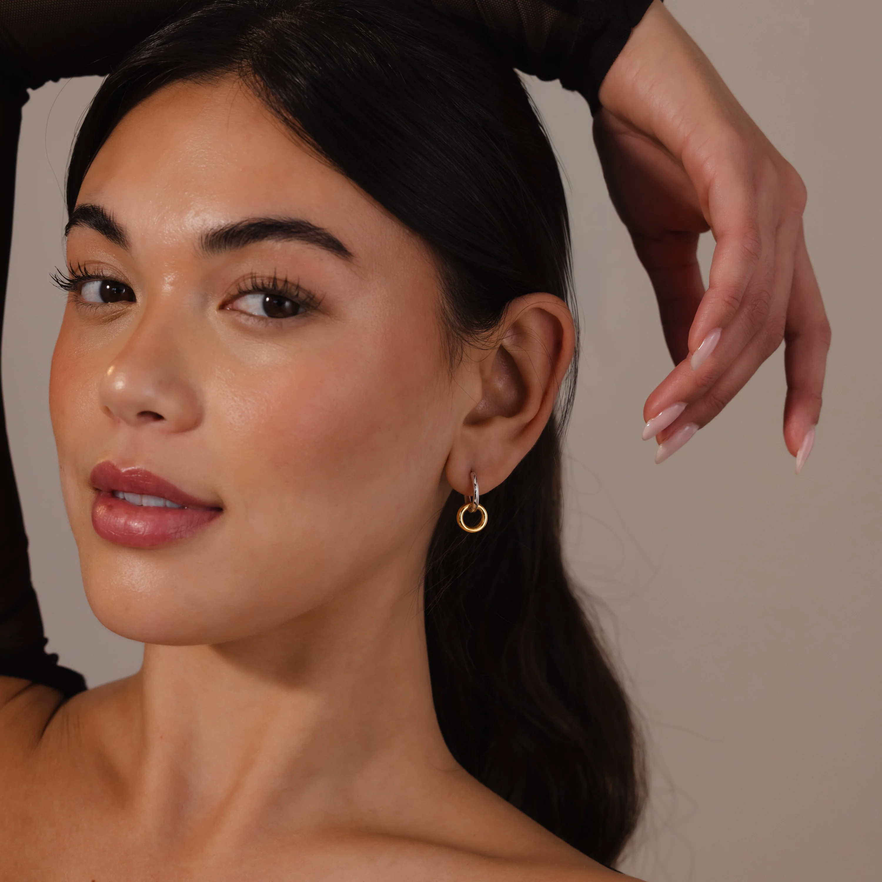 Duo Link Mixed Metal Hoops - Image 6