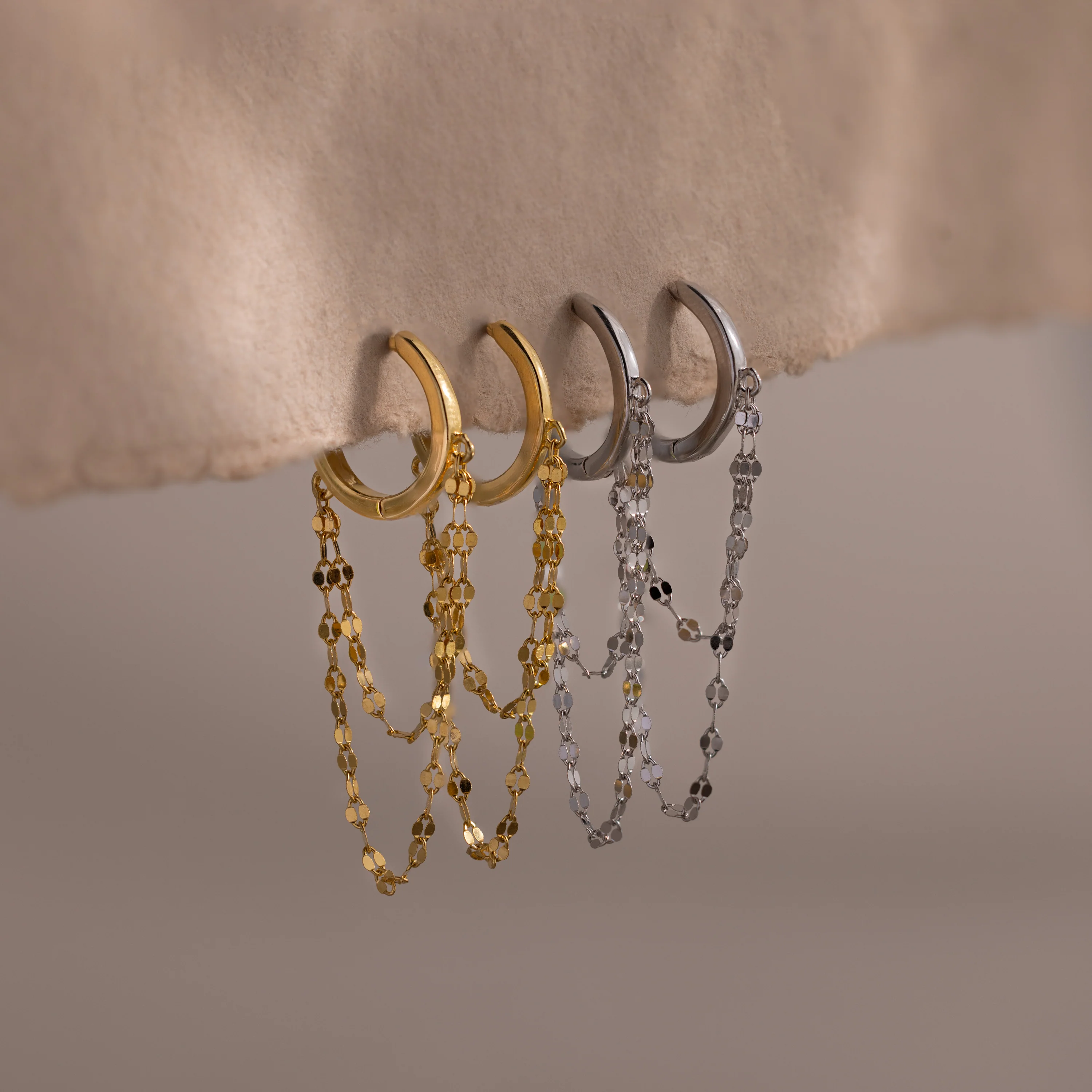 Duo Mirror Chain Huggies - Image 4