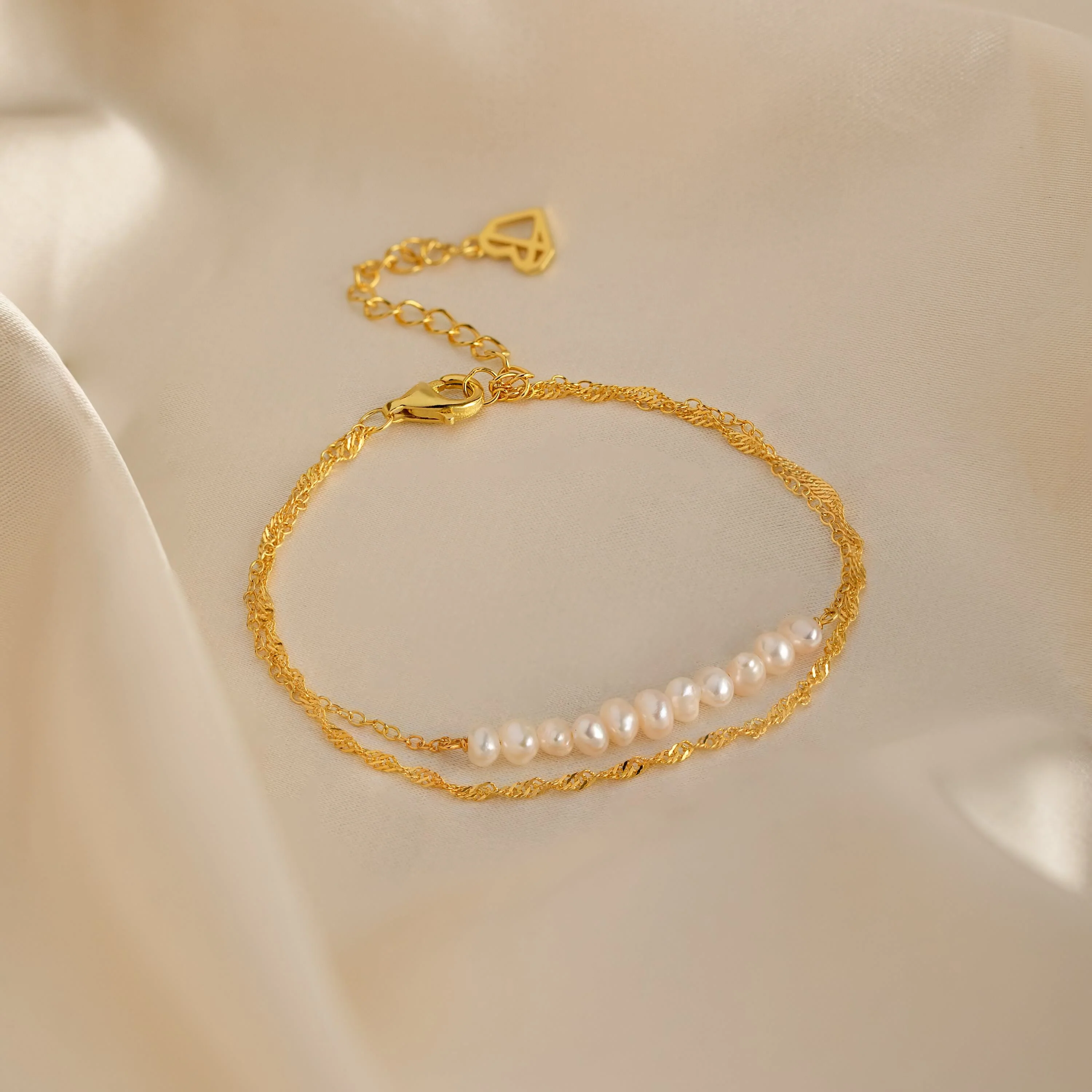 Duo Pearl Twist Bracelet - Image 2