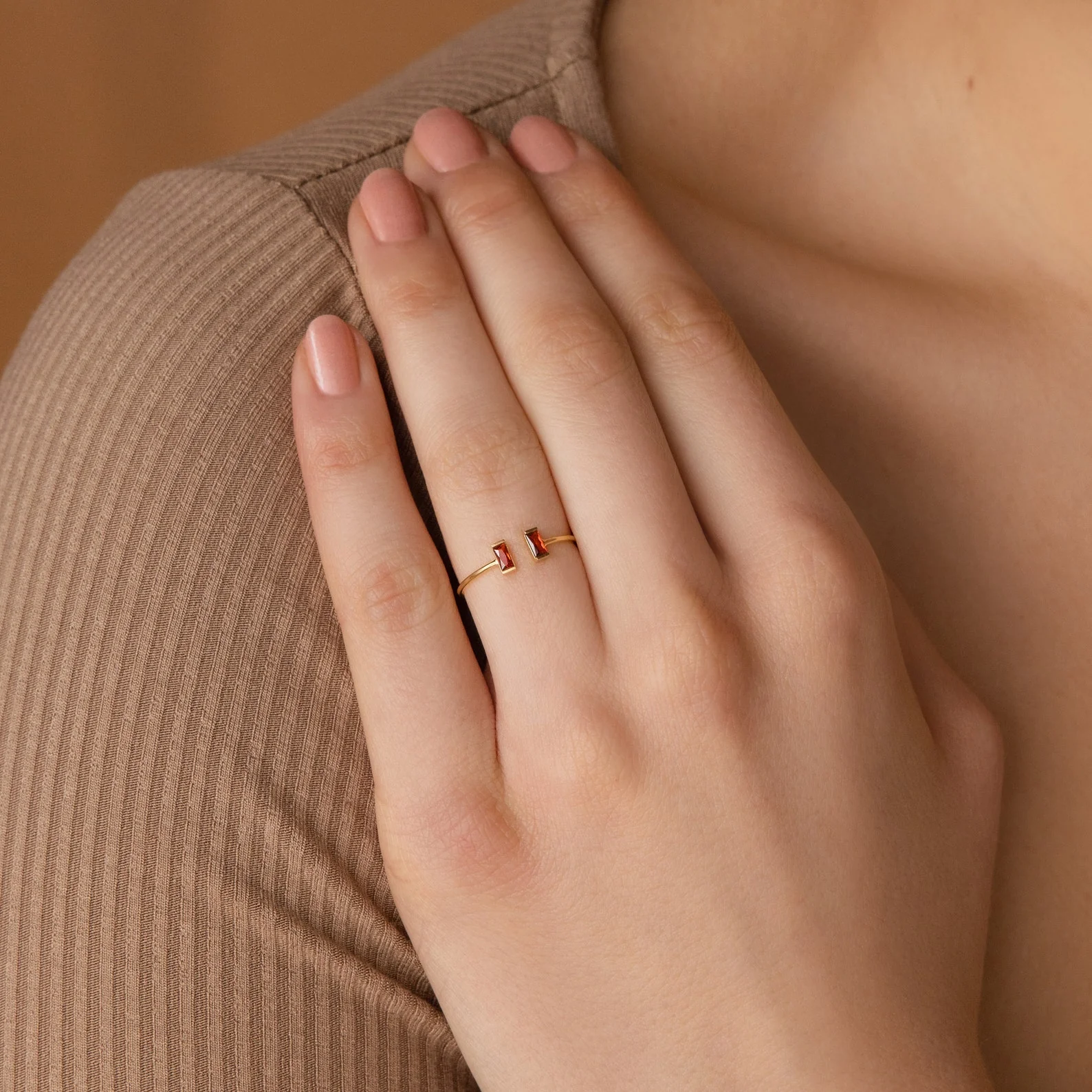 Duo Vertical Baguette Ring - Image 2