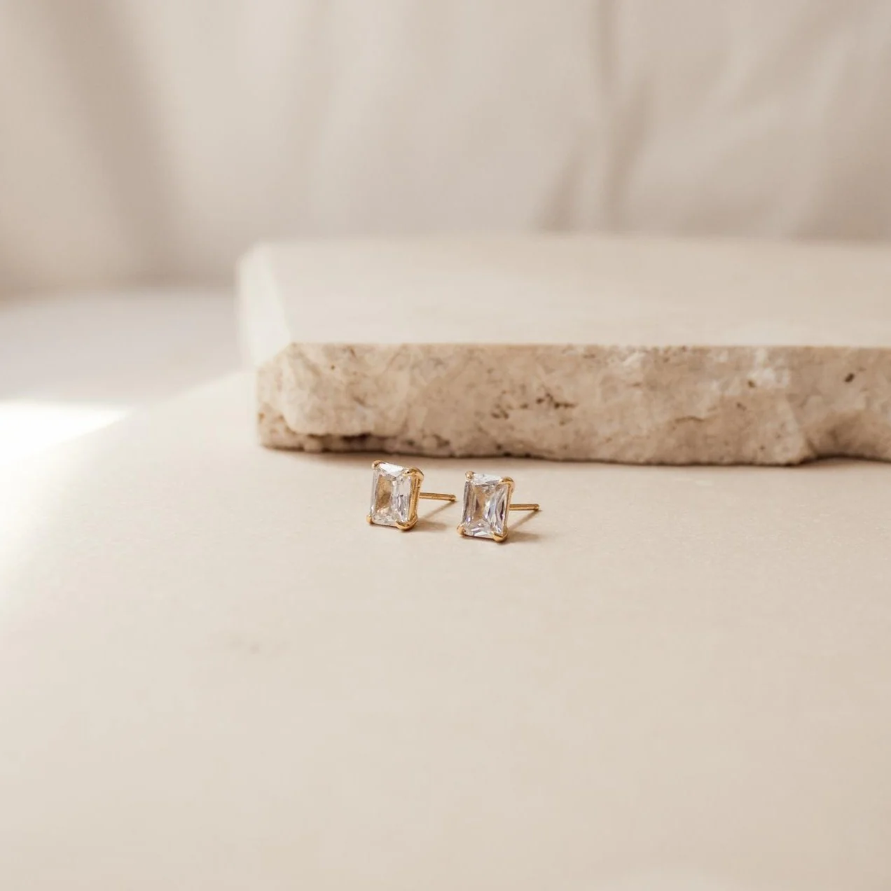 Emerald Diamond Studs - Image 4