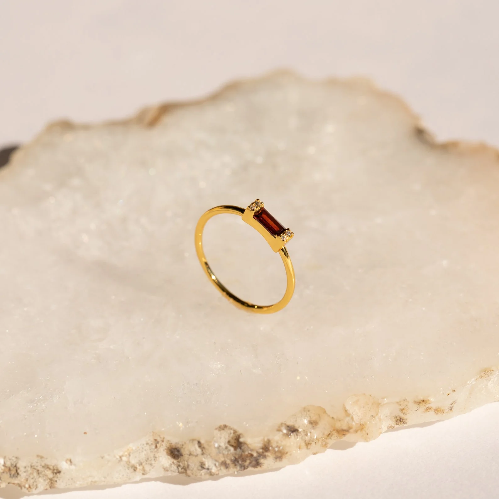 Empire Garnet Ring - Image 3