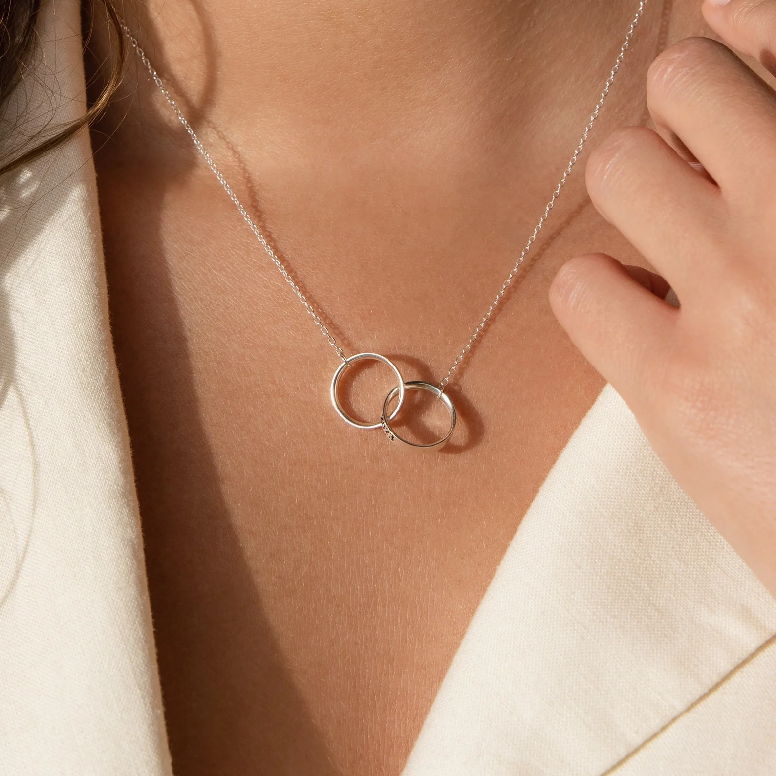 Engraved Interlocking Necklace - Image 6