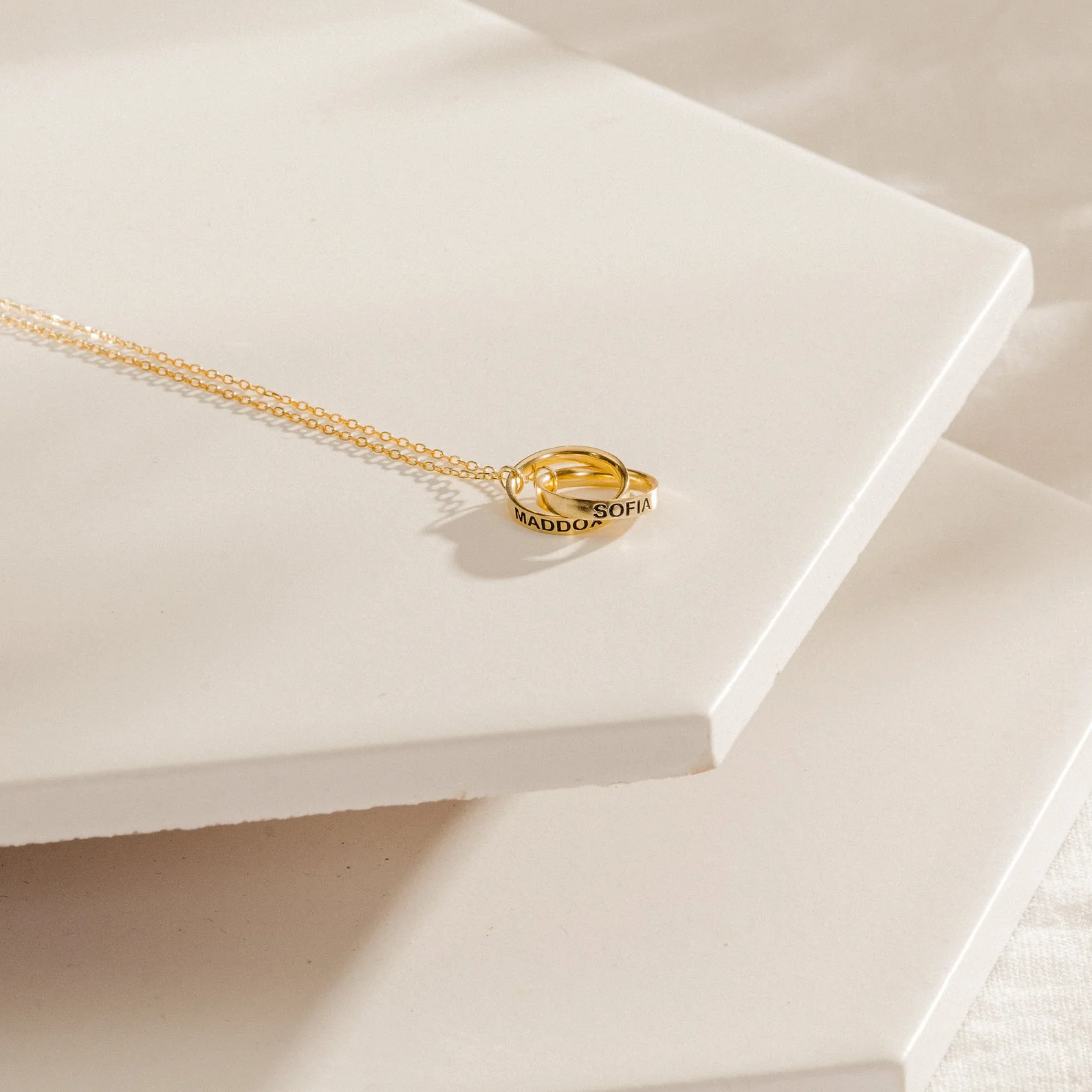 Engraved Interlocking Necklace - Image 9