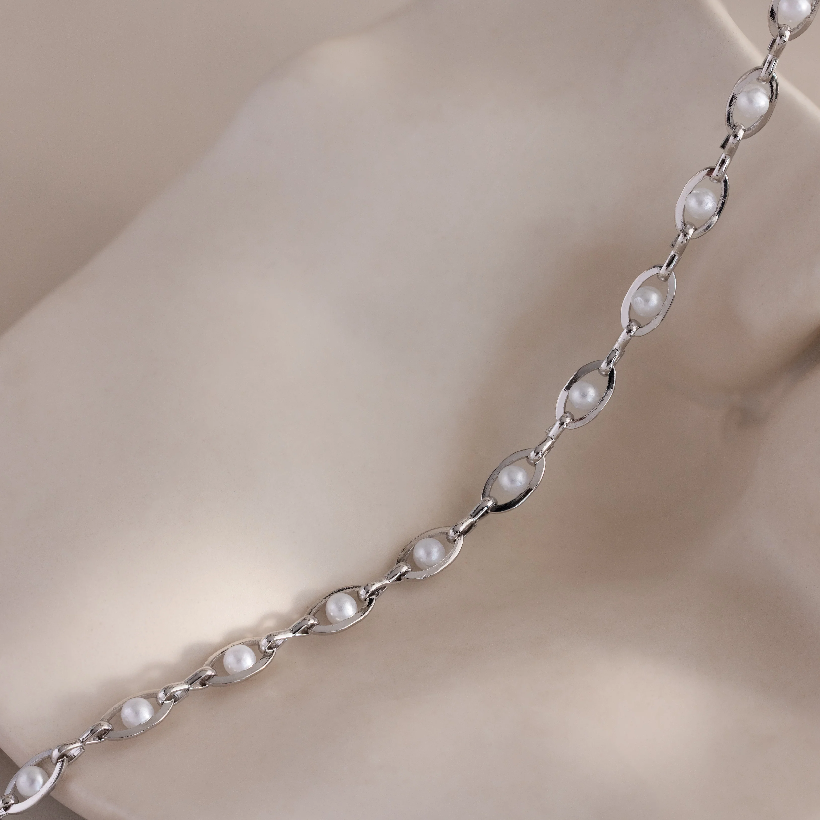 Eternity Pearl Anklet in Silver - Image 3