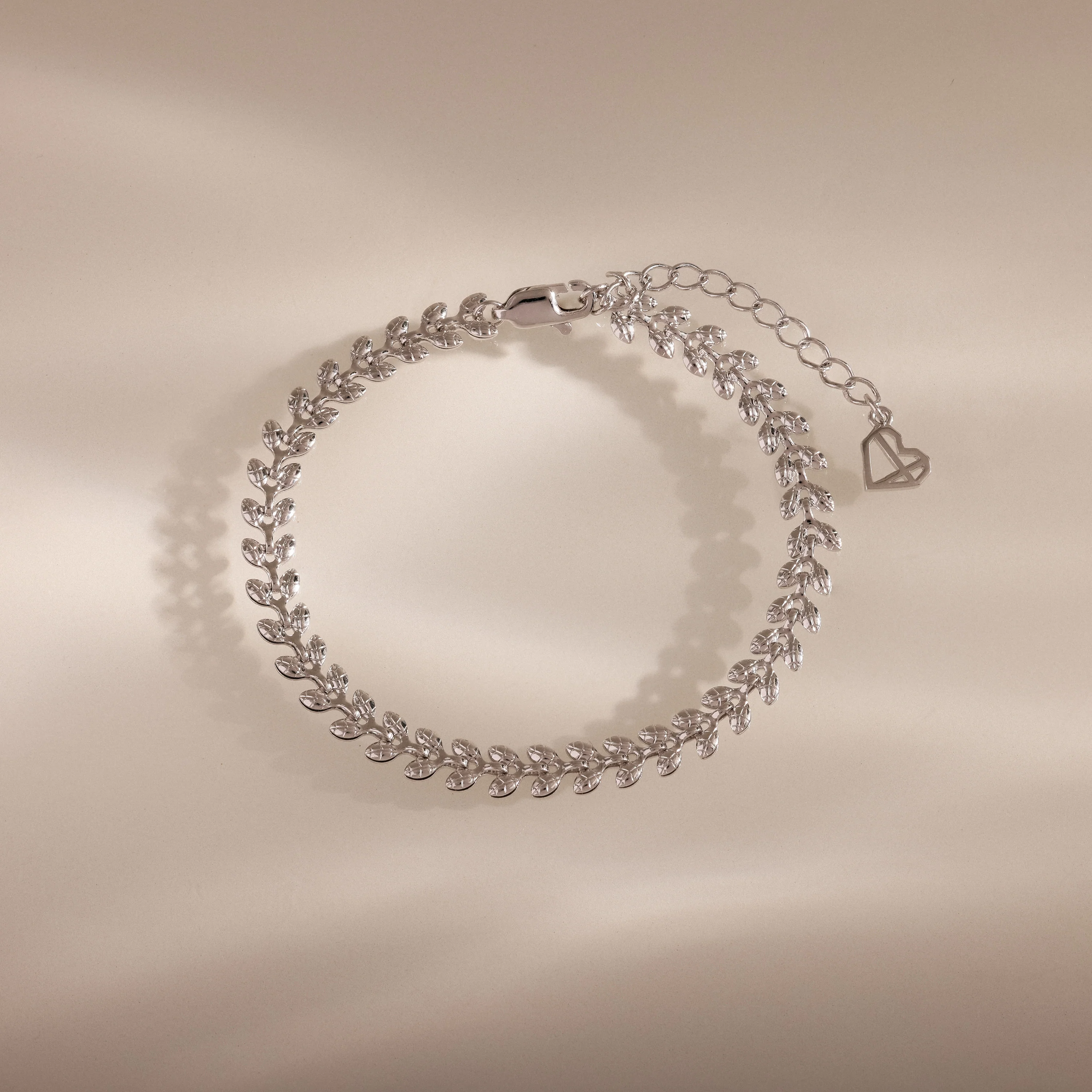 Fishtail Chain Bracelet in Silver
