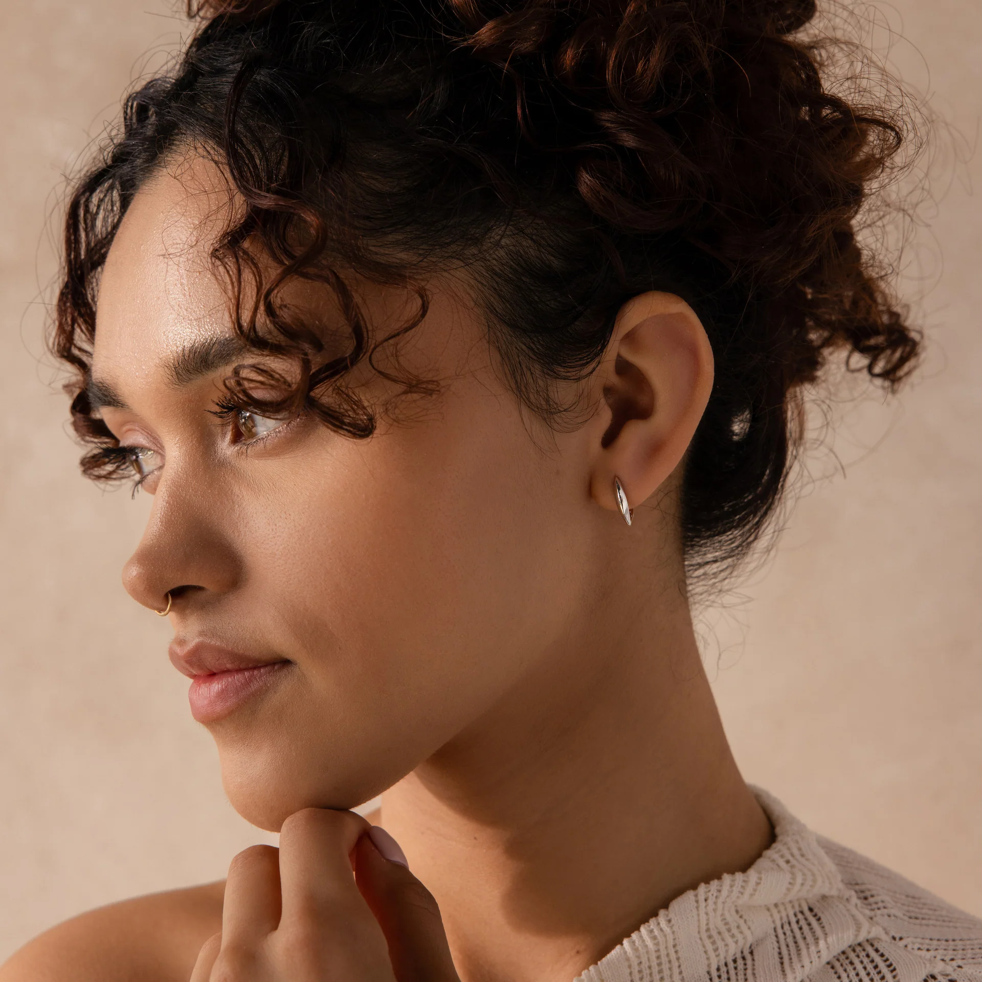 Geometric Leaf Hoop Earrings in Silver - Image 4