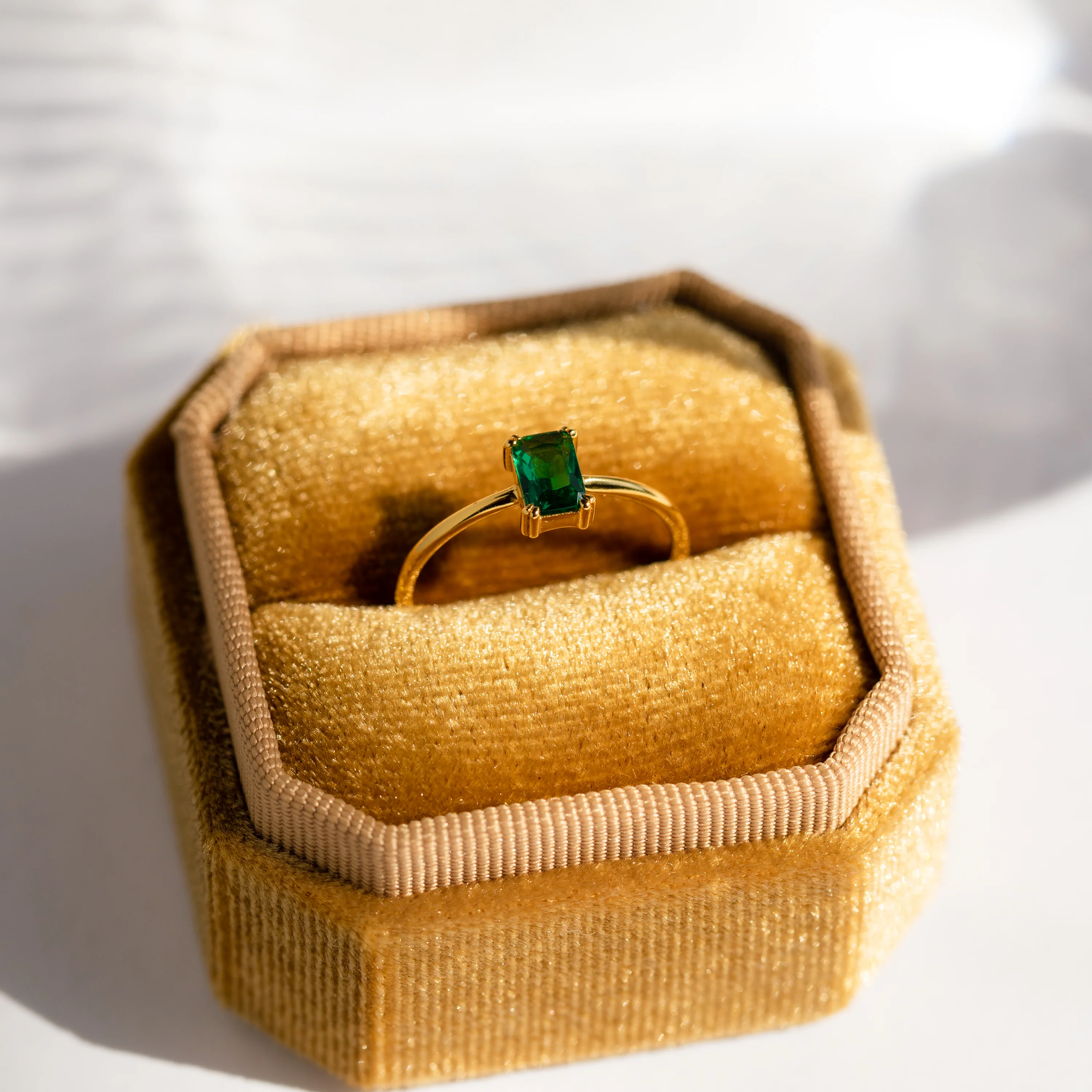 Harley Emerald Ring - Image 6