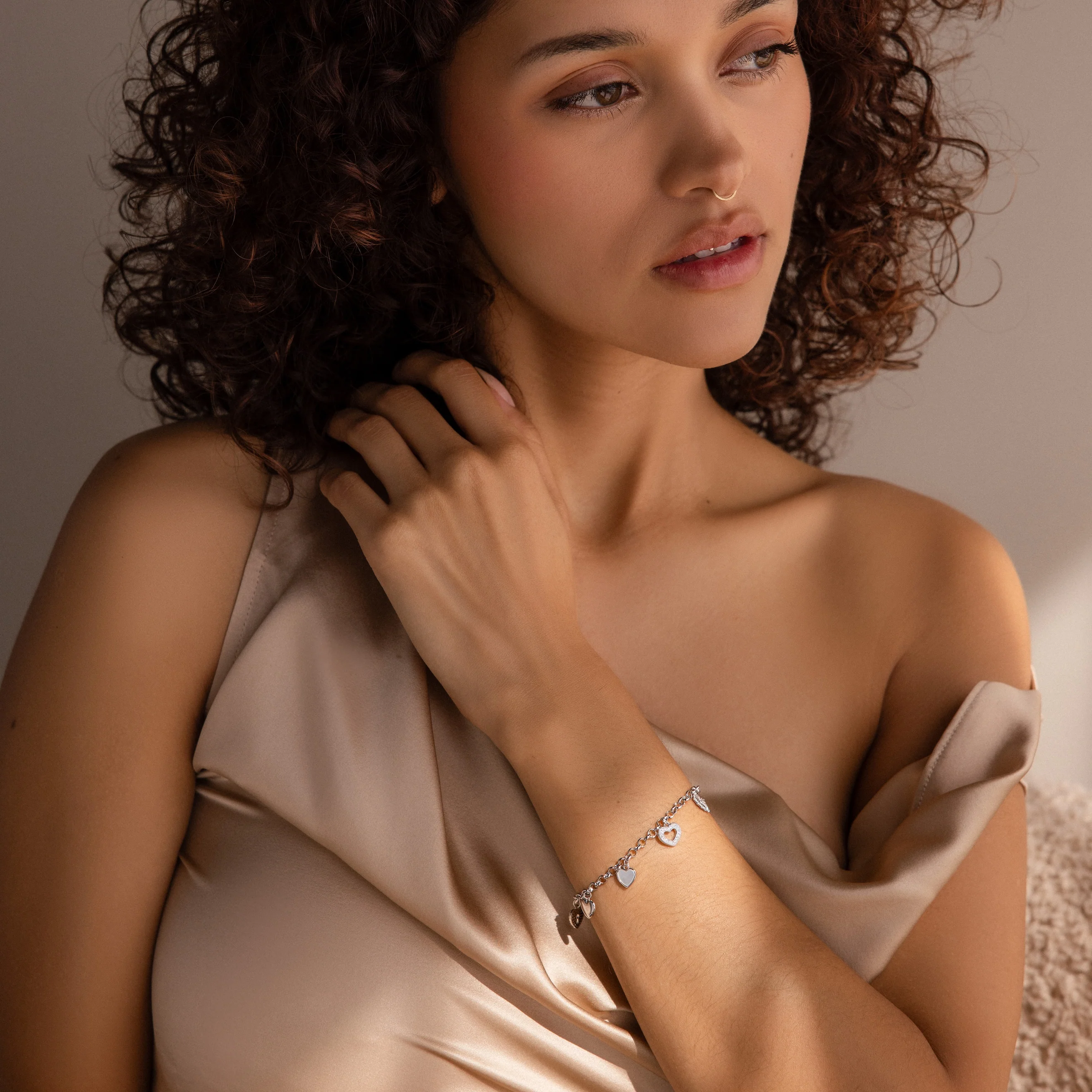 Heart Charm Bracelet in Silver - Image 4