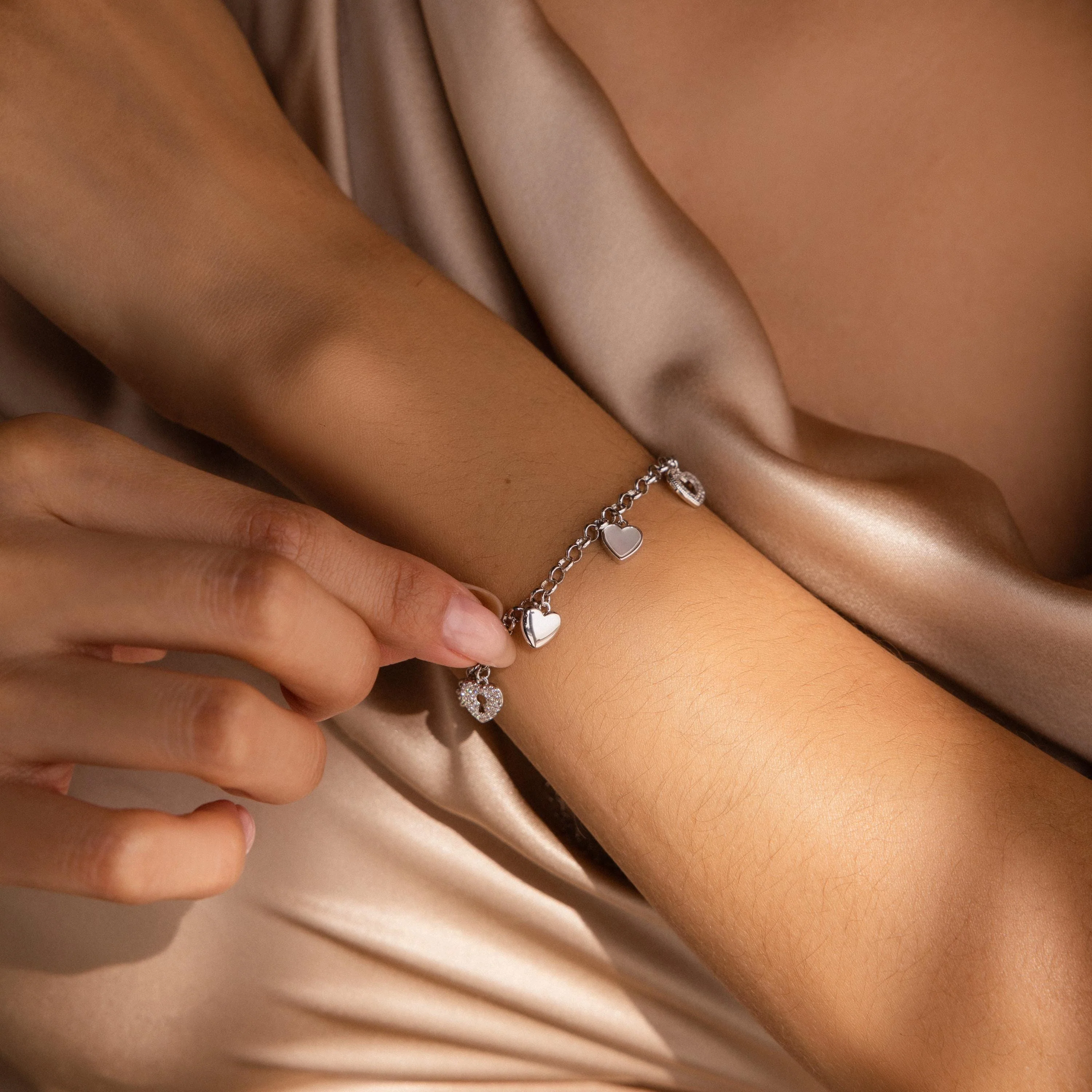 Heart Charm Bracelet in Silver - Image 2