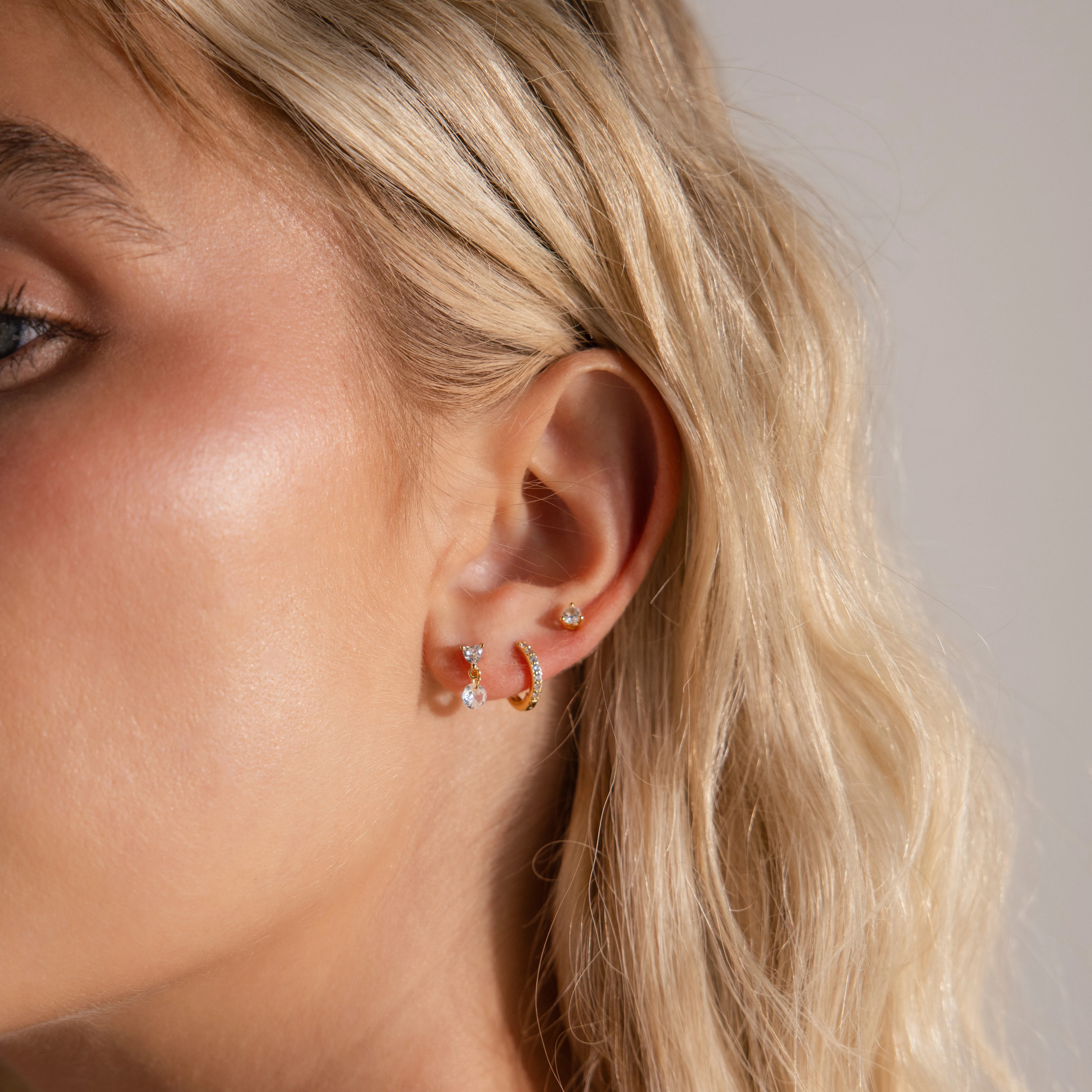 Heart Drop Flatback Studs - Image 7