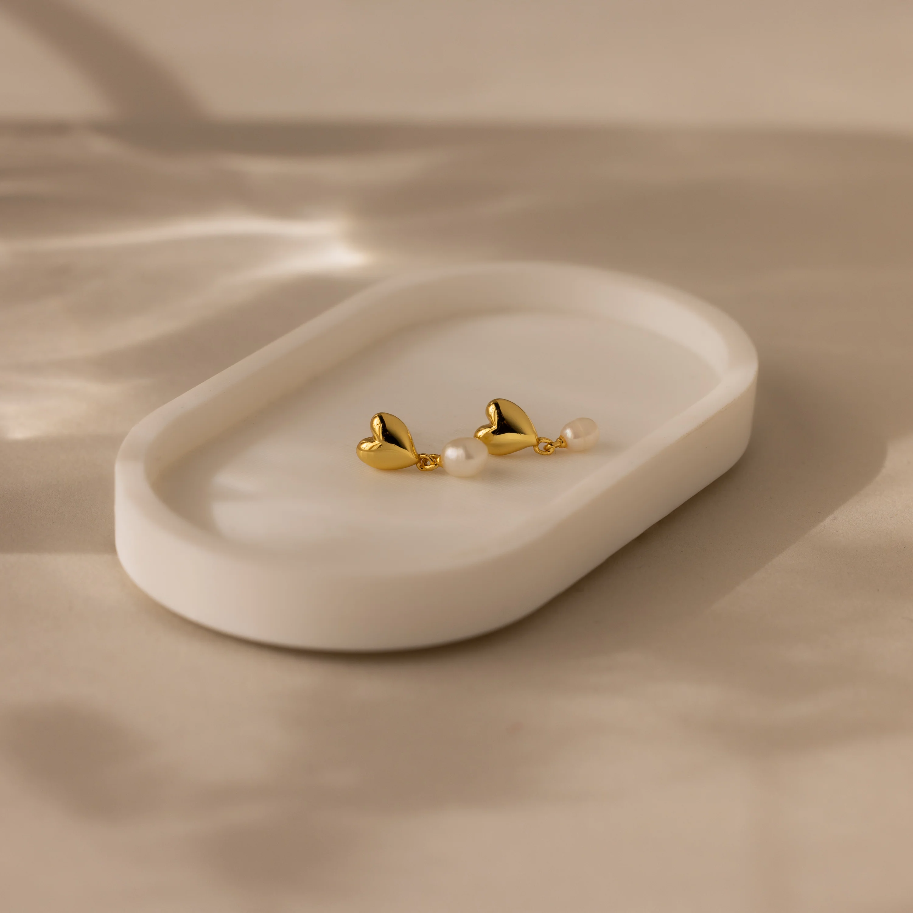Heart Pearl Drop Earrings in 18K Gold - Image 3