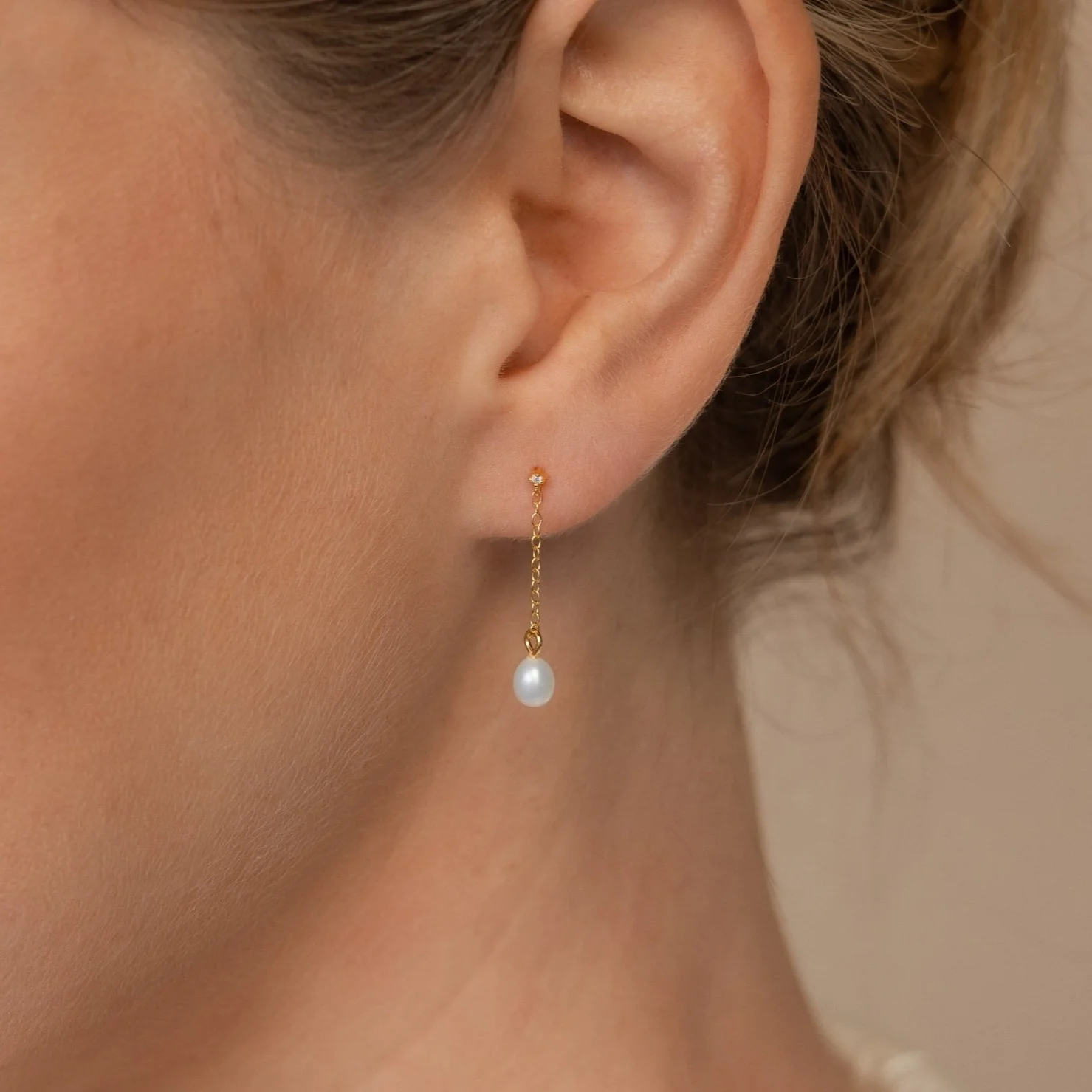 Isha Pearl Drop Earrings in 18K Gold - Image 2