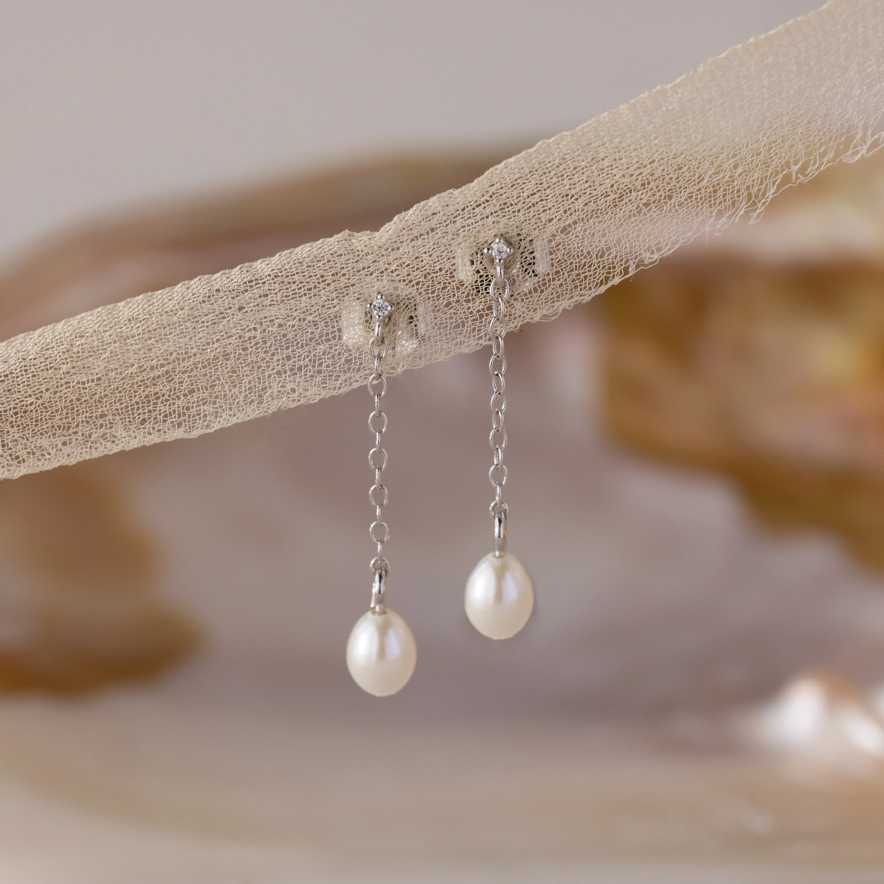 Isha Pearl Drop Earrings - Image 4