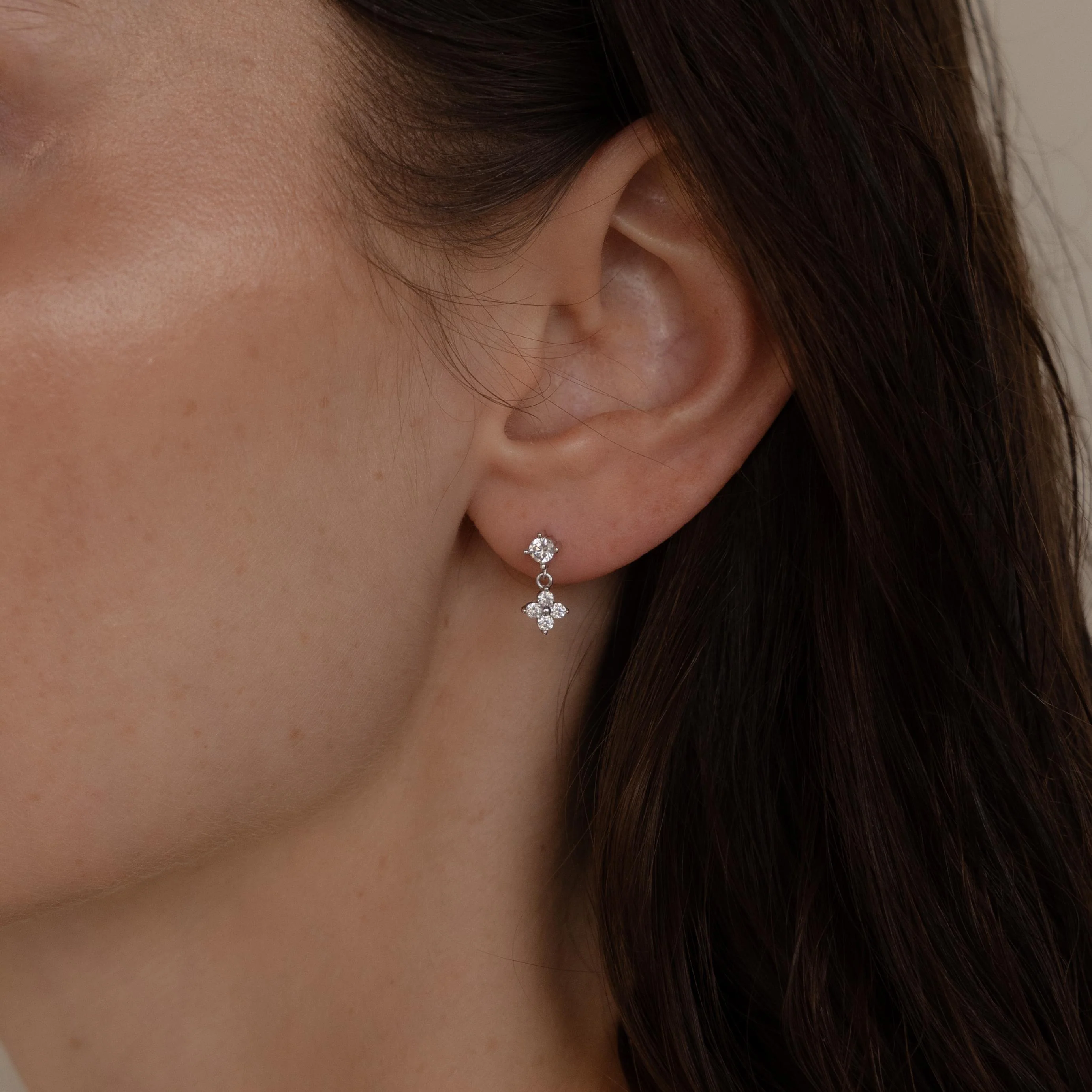 Ivy Flower Flat Back Studs in Silver - Image 2