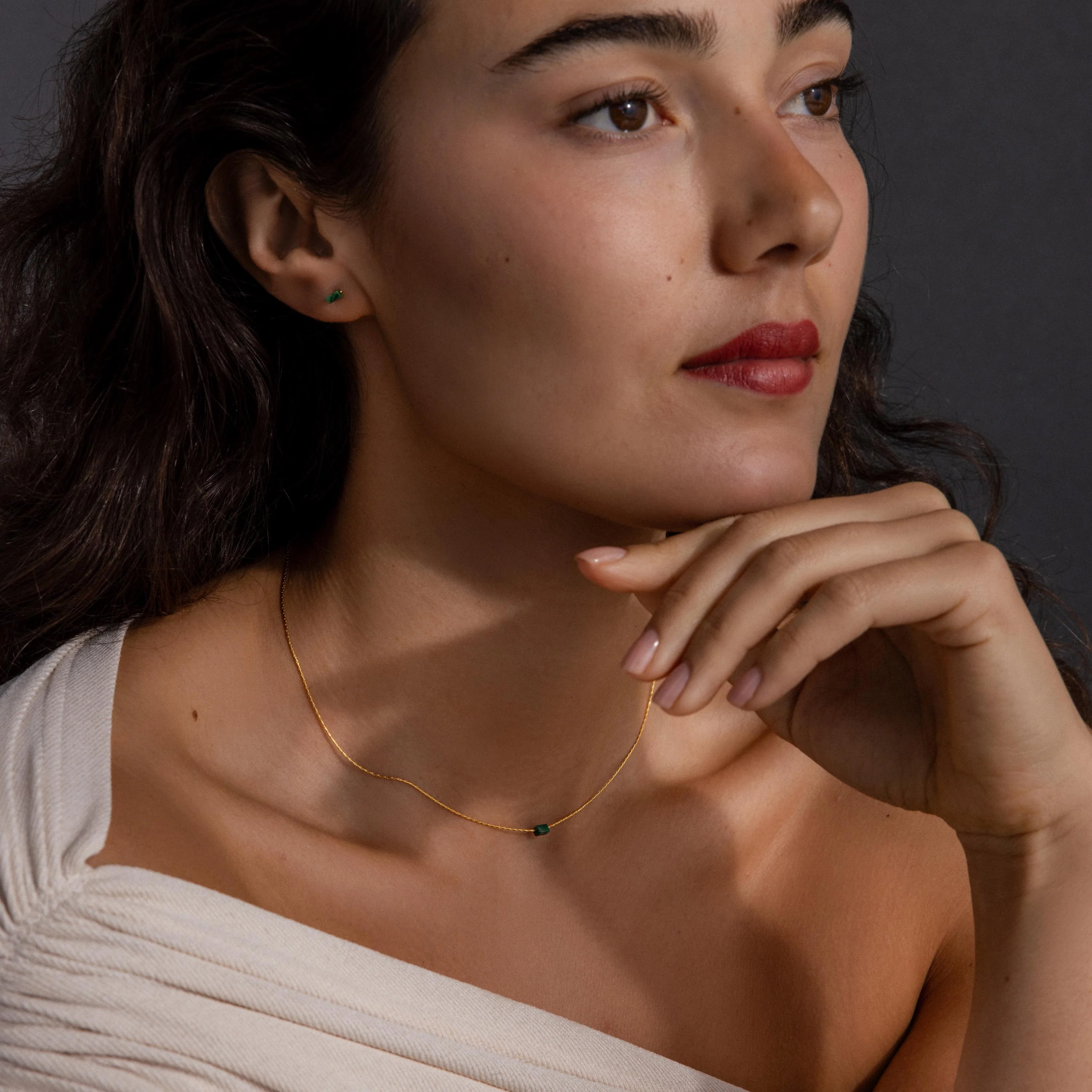 Jade Bar Jewelry Set in 18K Gold - Image 2