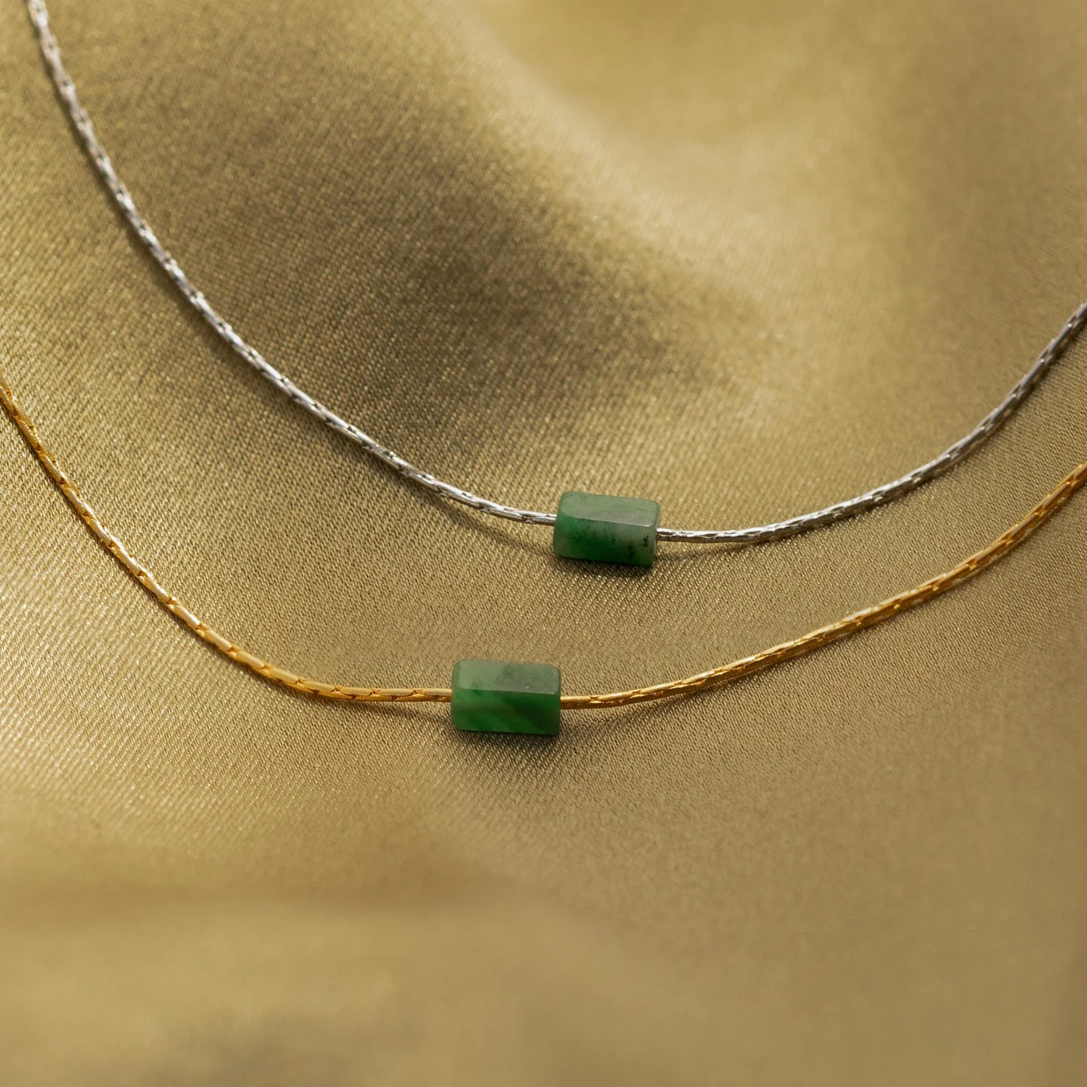 Jade Bar Jewelry Set in Silver - Image 3
