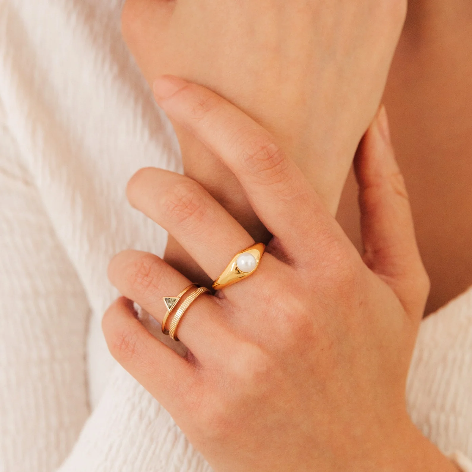 Jaida Peridot Duo Ring - Image 8