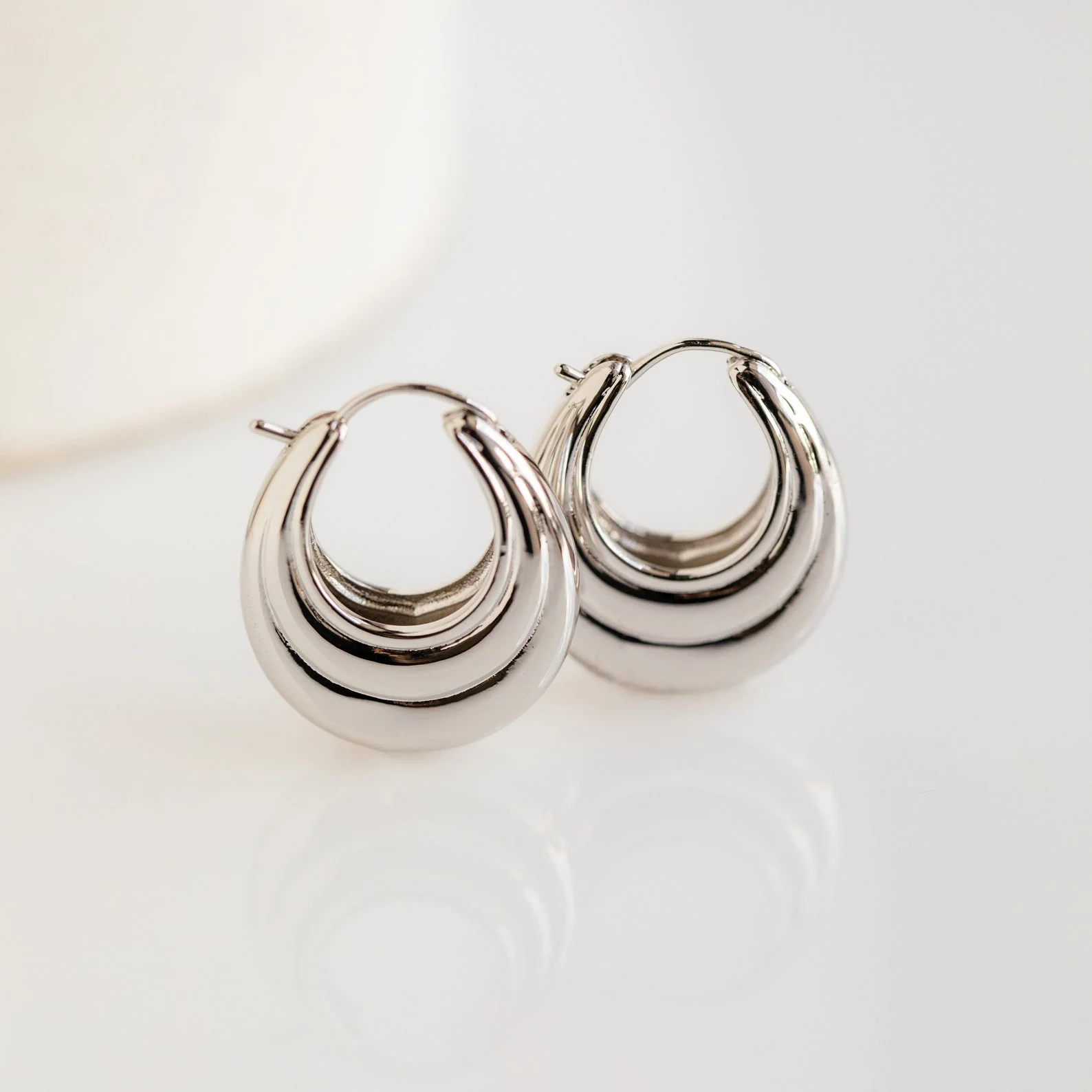 Katrina Ribbed Hoops - Image 3
