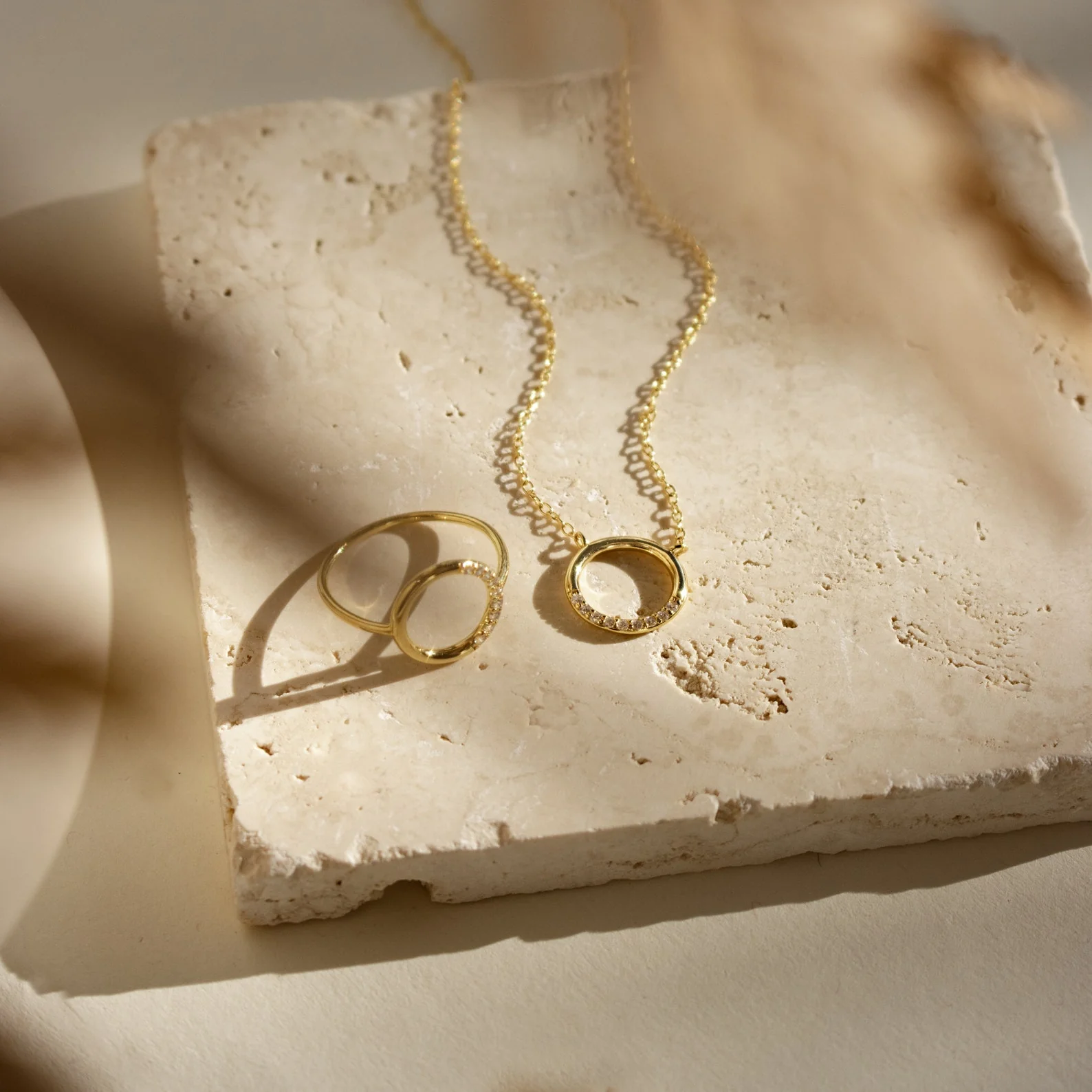 Kayla Pave Circle Necklace - Image 6