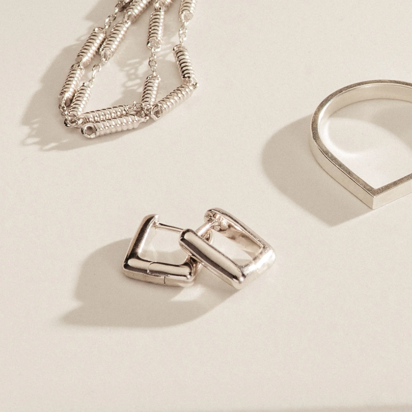 Kelsey Link Earrings - Image 5