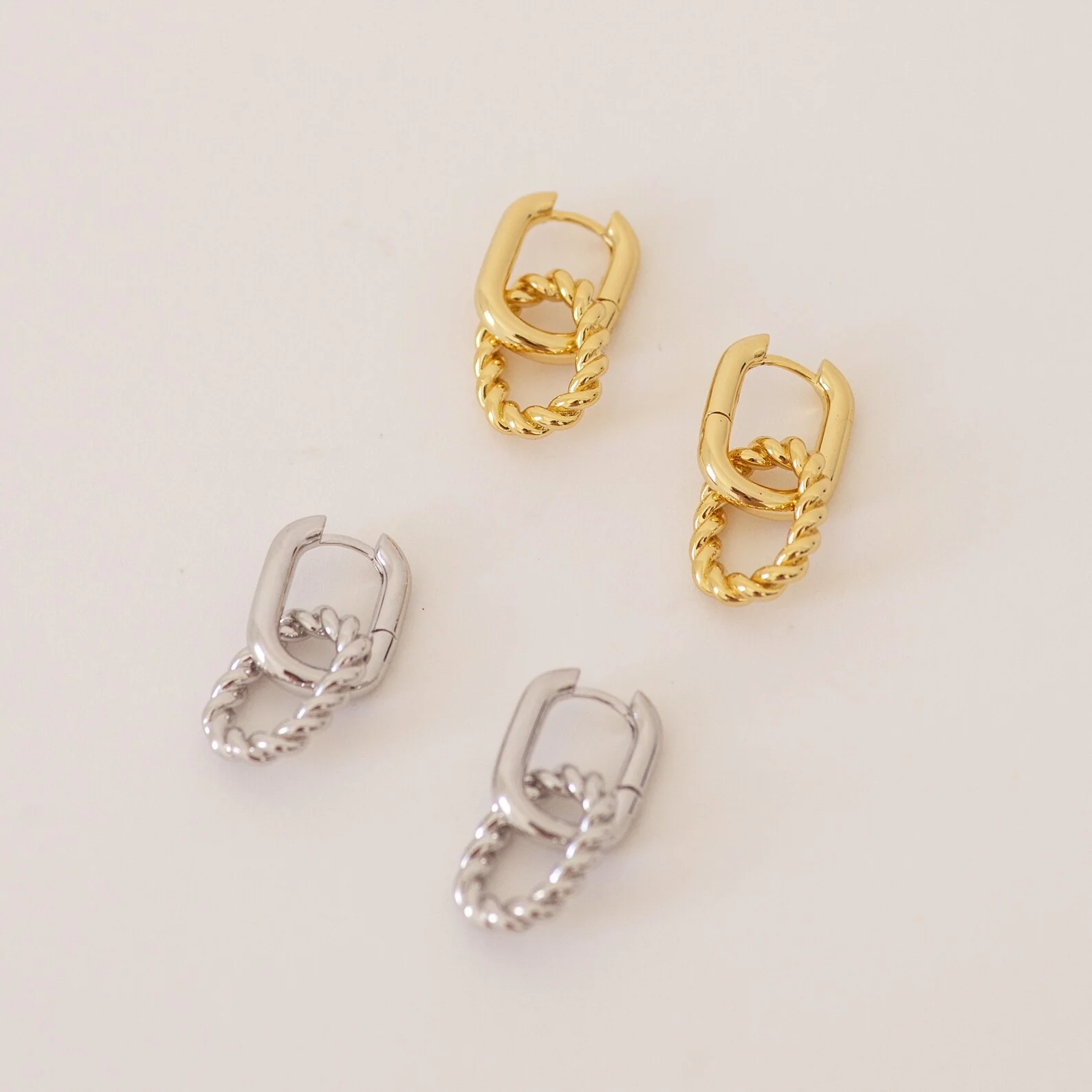 Kenzie Chain Link Earrings - Image 7