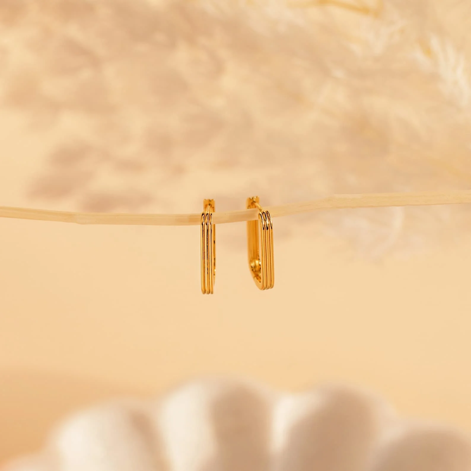 Large Ribbed Link Hoops - Image 8