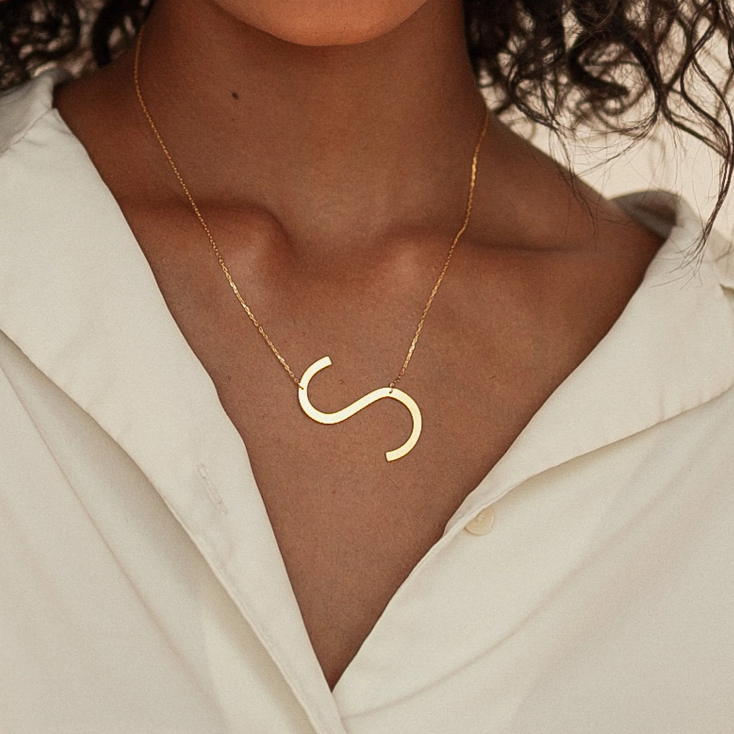 Large Sideways Initial Necklace in 18K Gold - Image 3