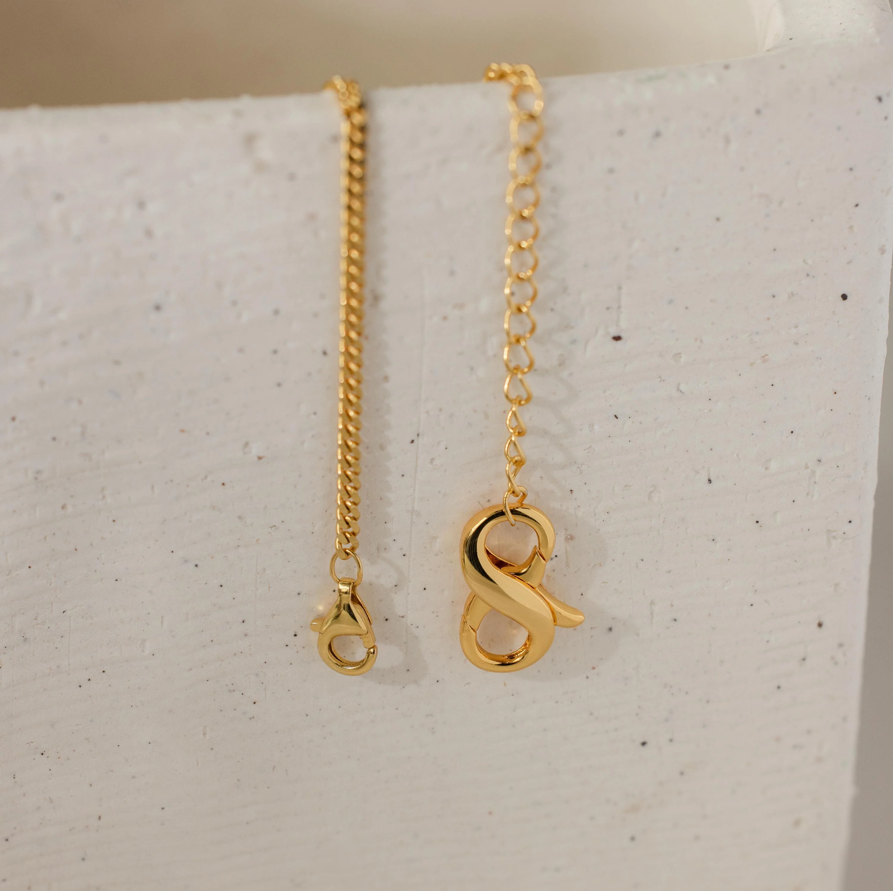 Multipurpose Lobster Clasp Extender Set in 18K Gold - Image 3