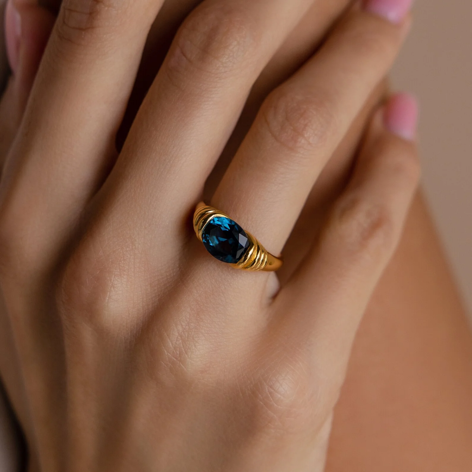 London Blue Signet Ring - Image 2