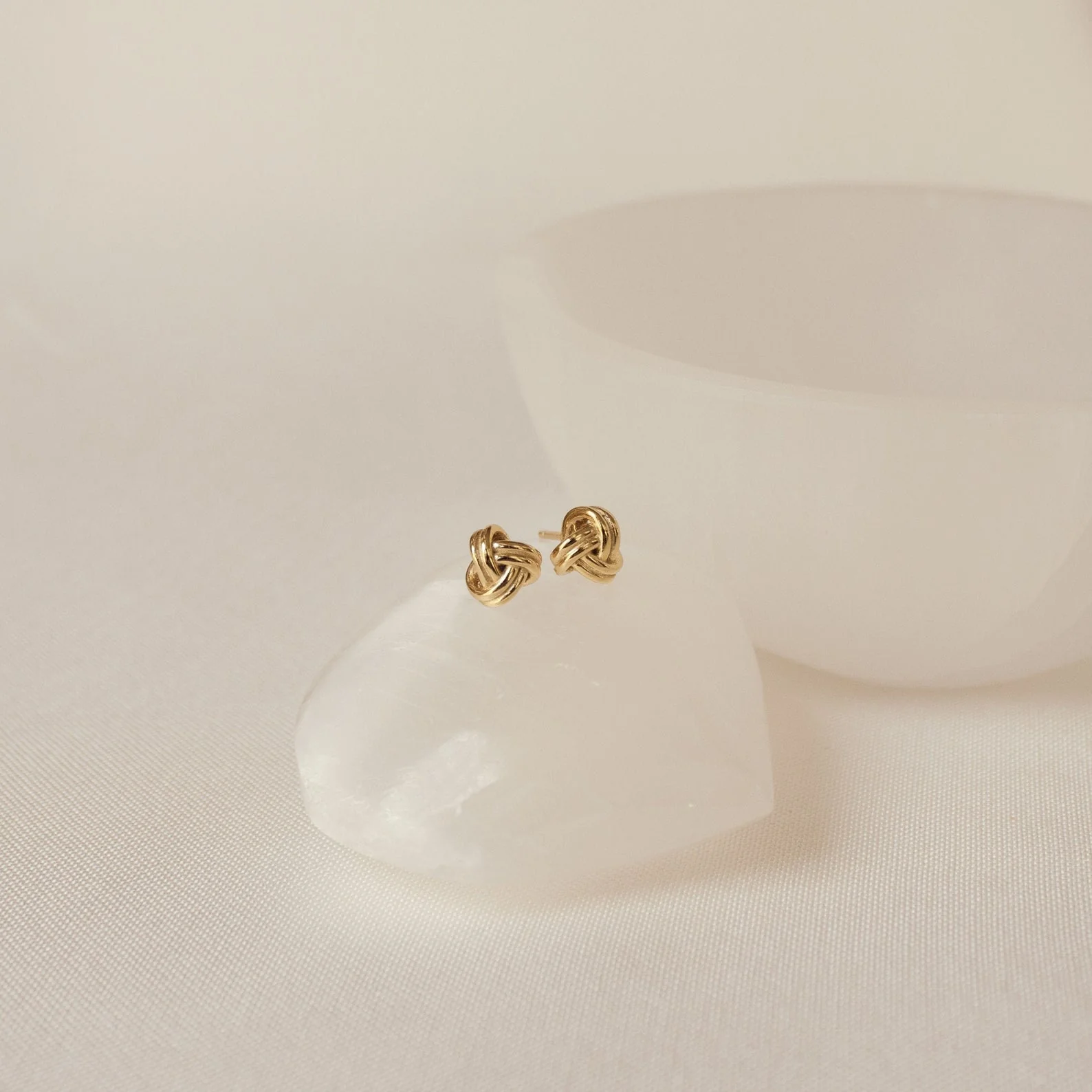 Love Knot Studs in 18K Gold - Image 3