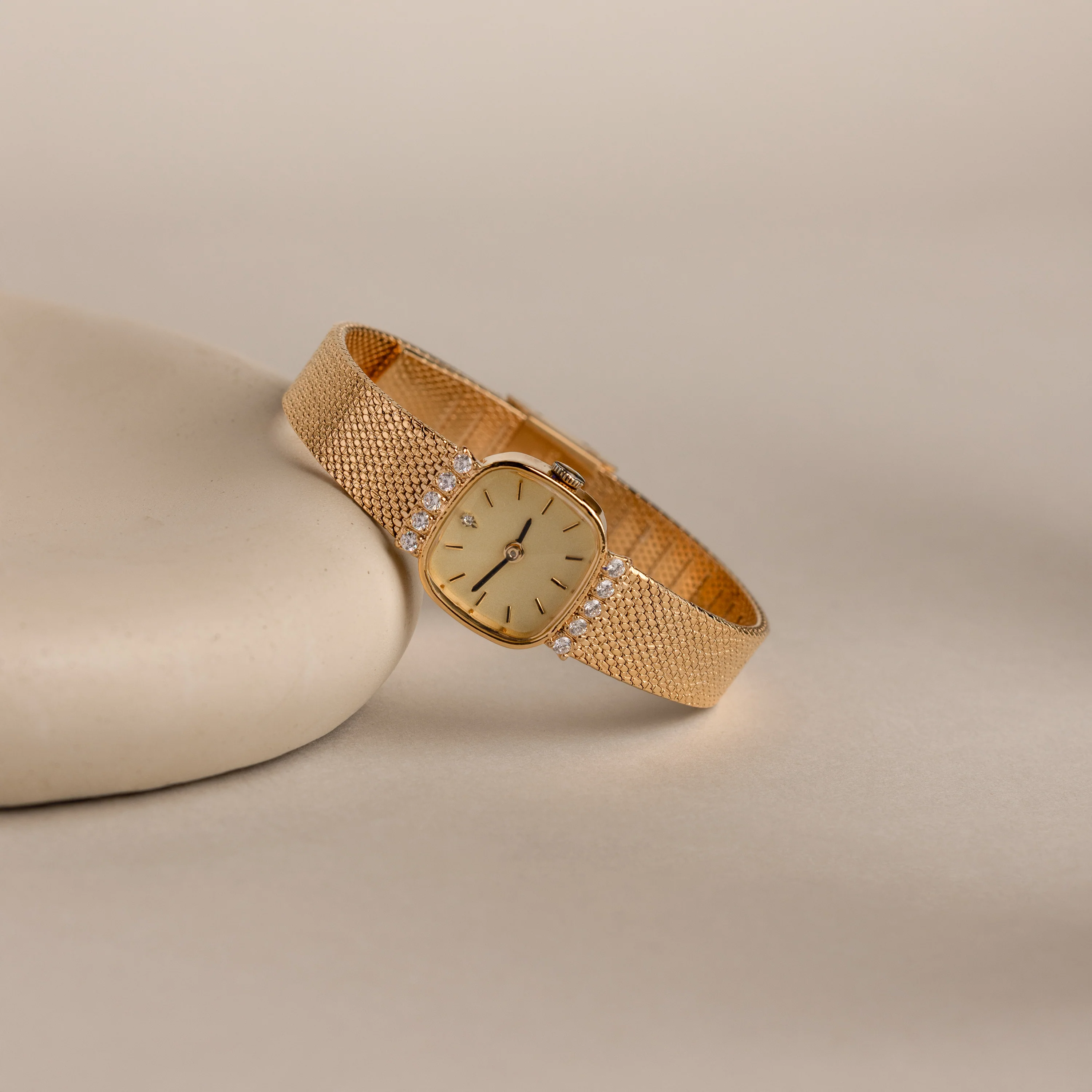 Luxe Square Timepiece - Image 8