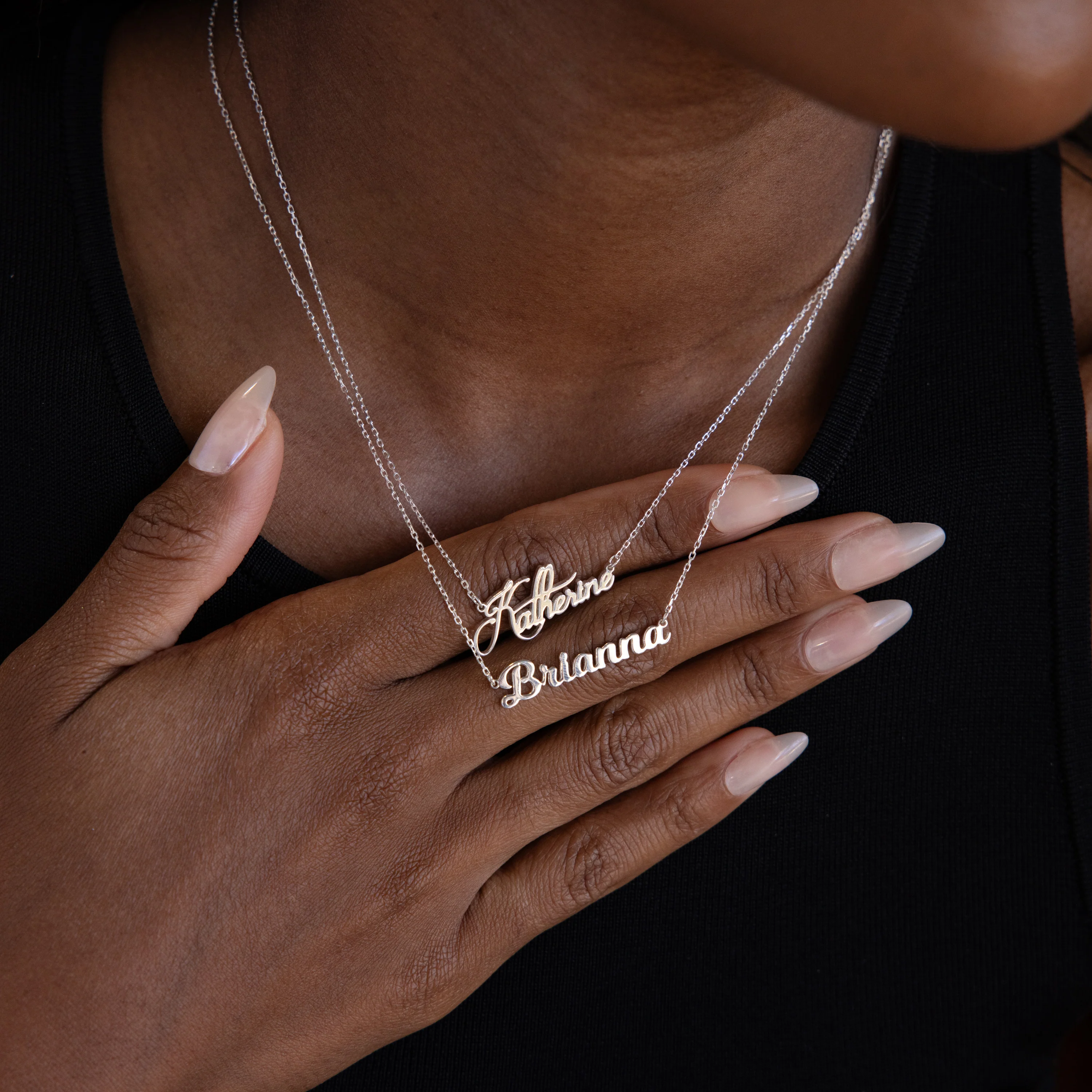 Mellow Name Necklace in Silver - Image 2