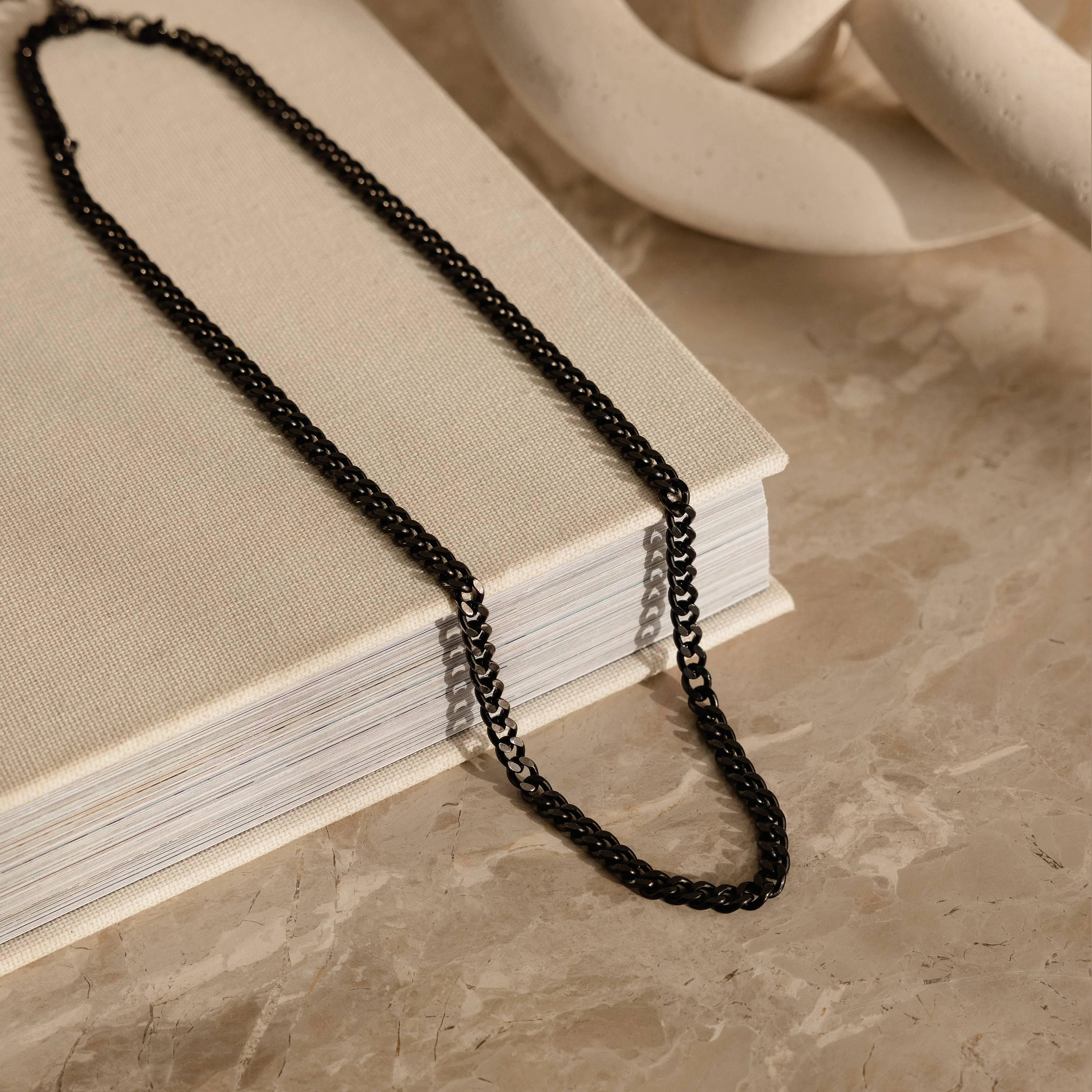 Men's Black Curb Chain - Image 3