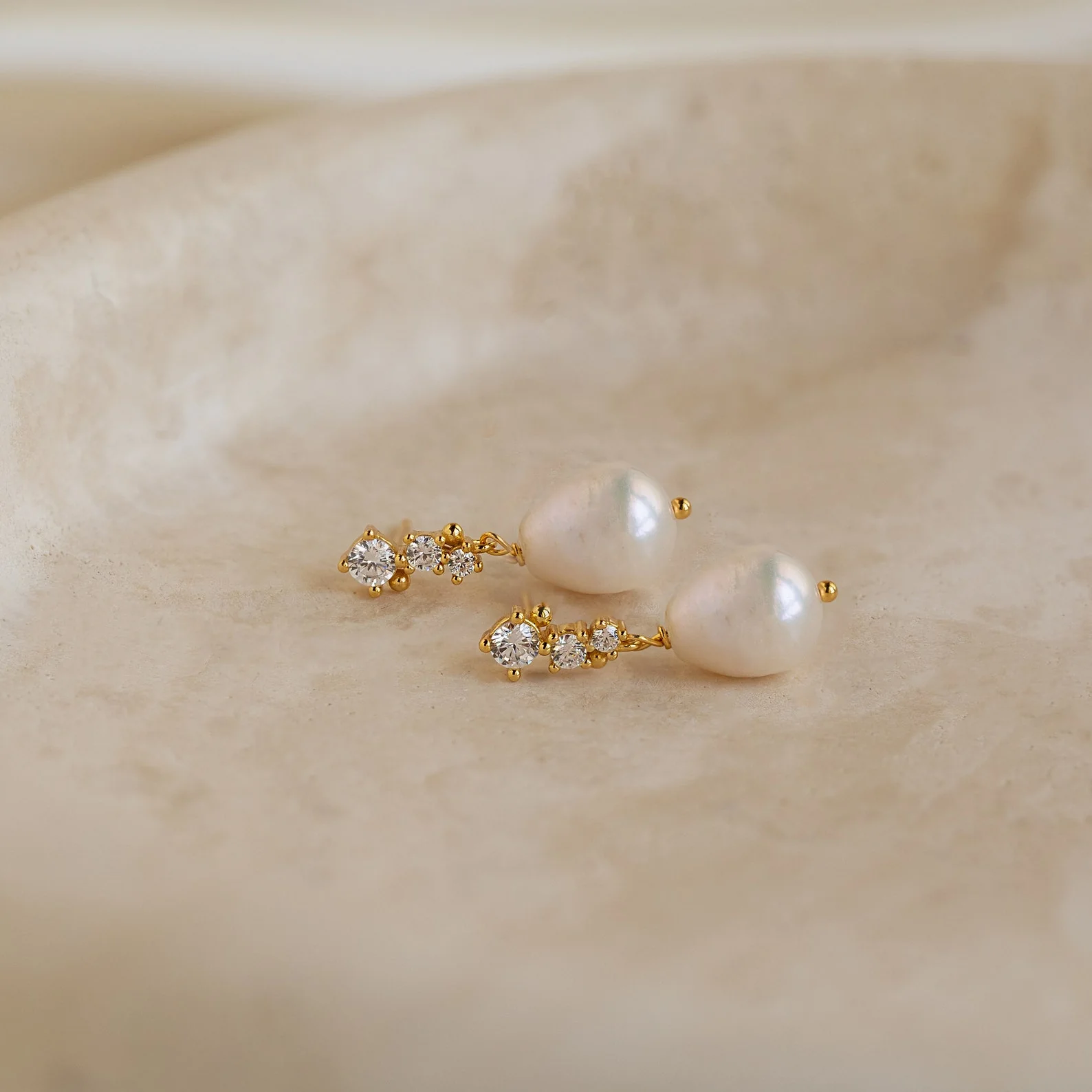 Millie Drop Earrings - Image 7