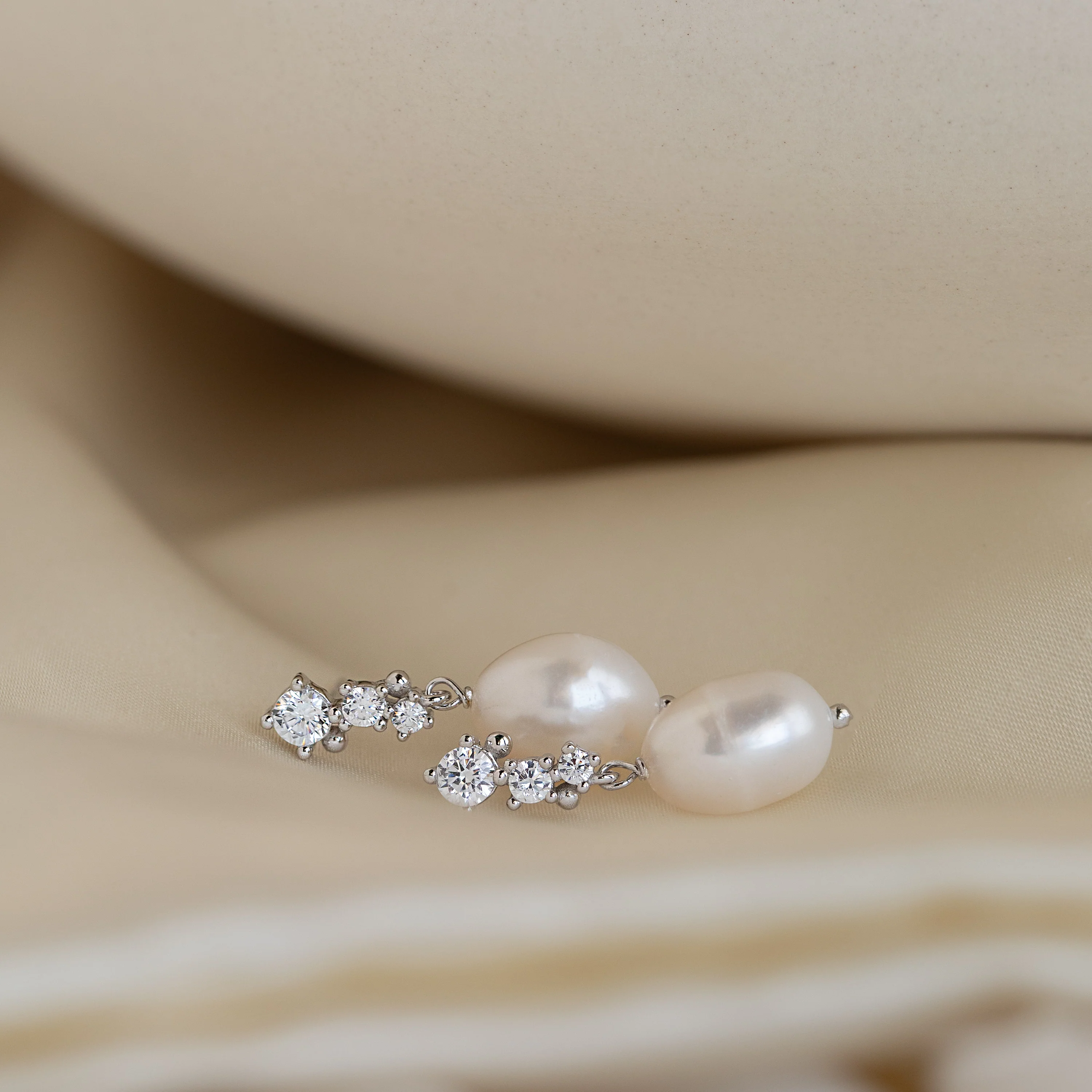 Millie Drop Earrings in Silver - Image 5