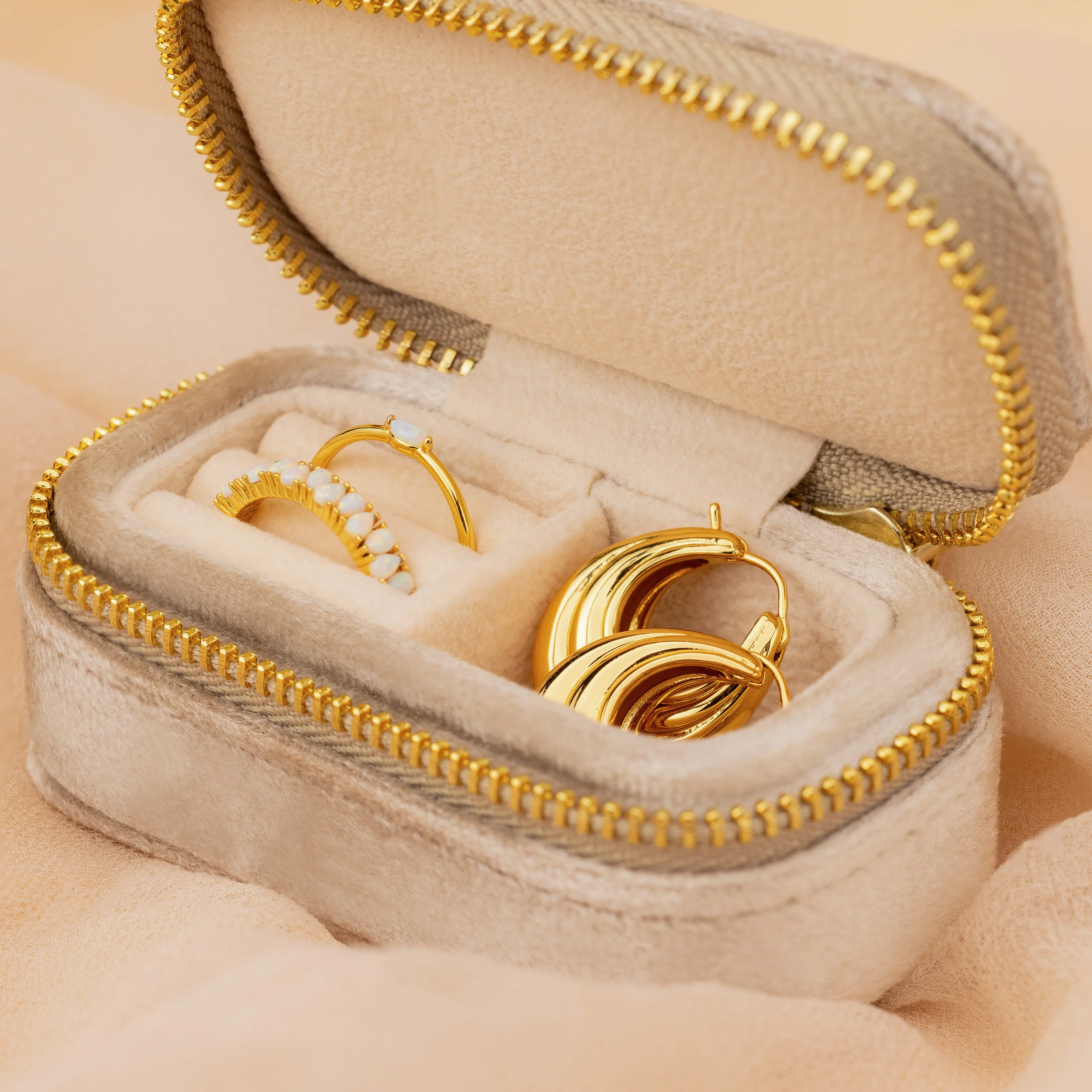 Mini Travel Jewelry Box - Image 2