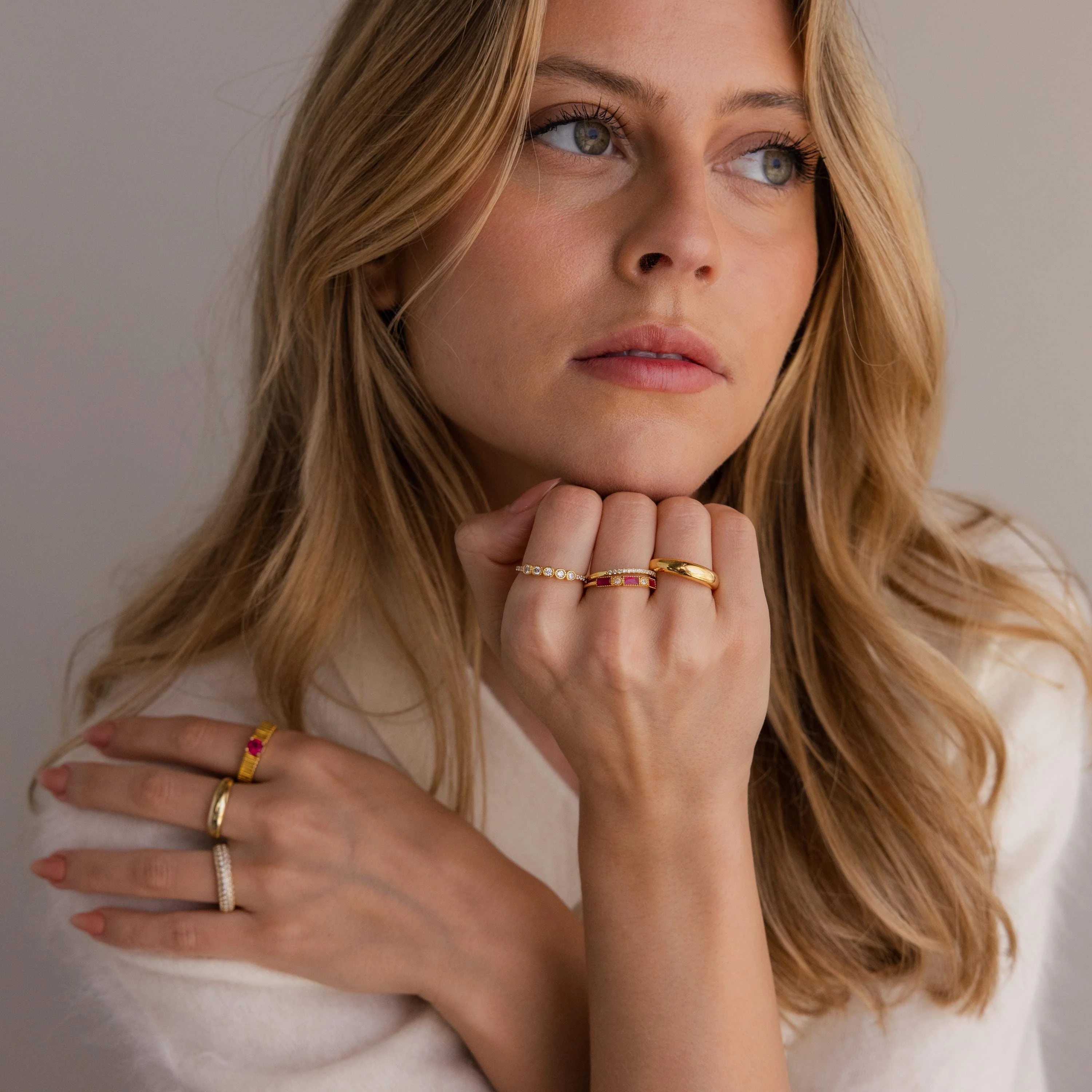 Mixed Art Deco Birthstone Ring in 18K Gold - Image 4